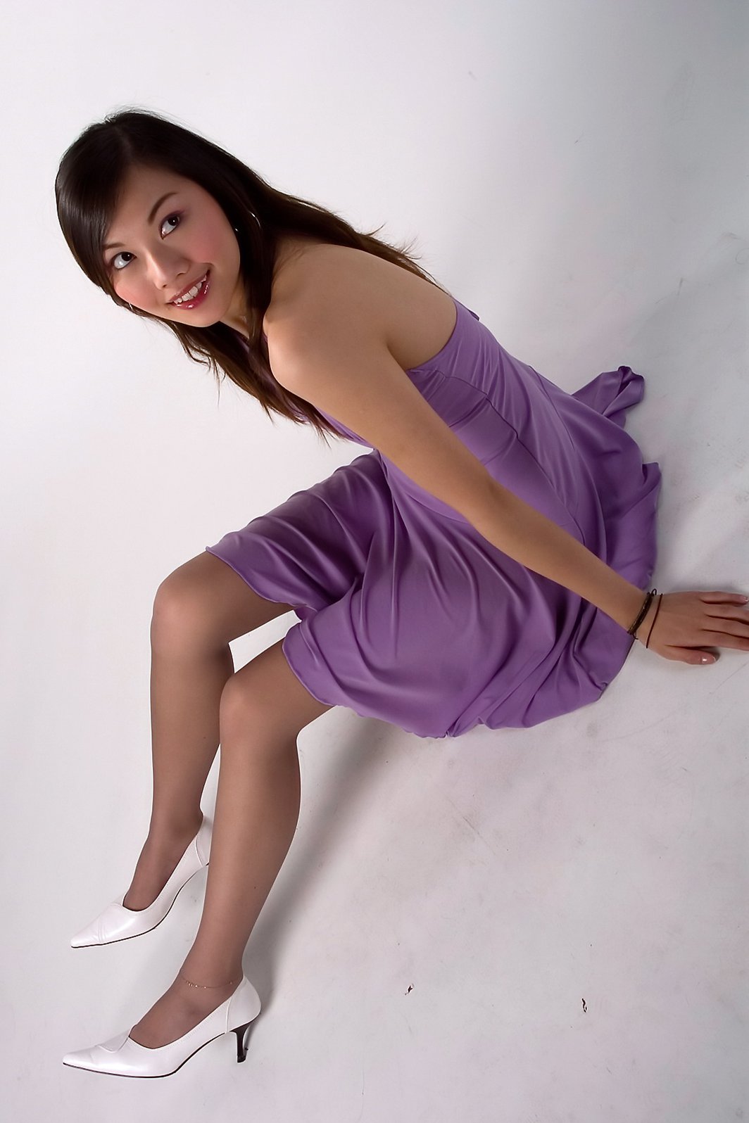 [BeautyLeg] No.018 Pikki 在现浏览第2张