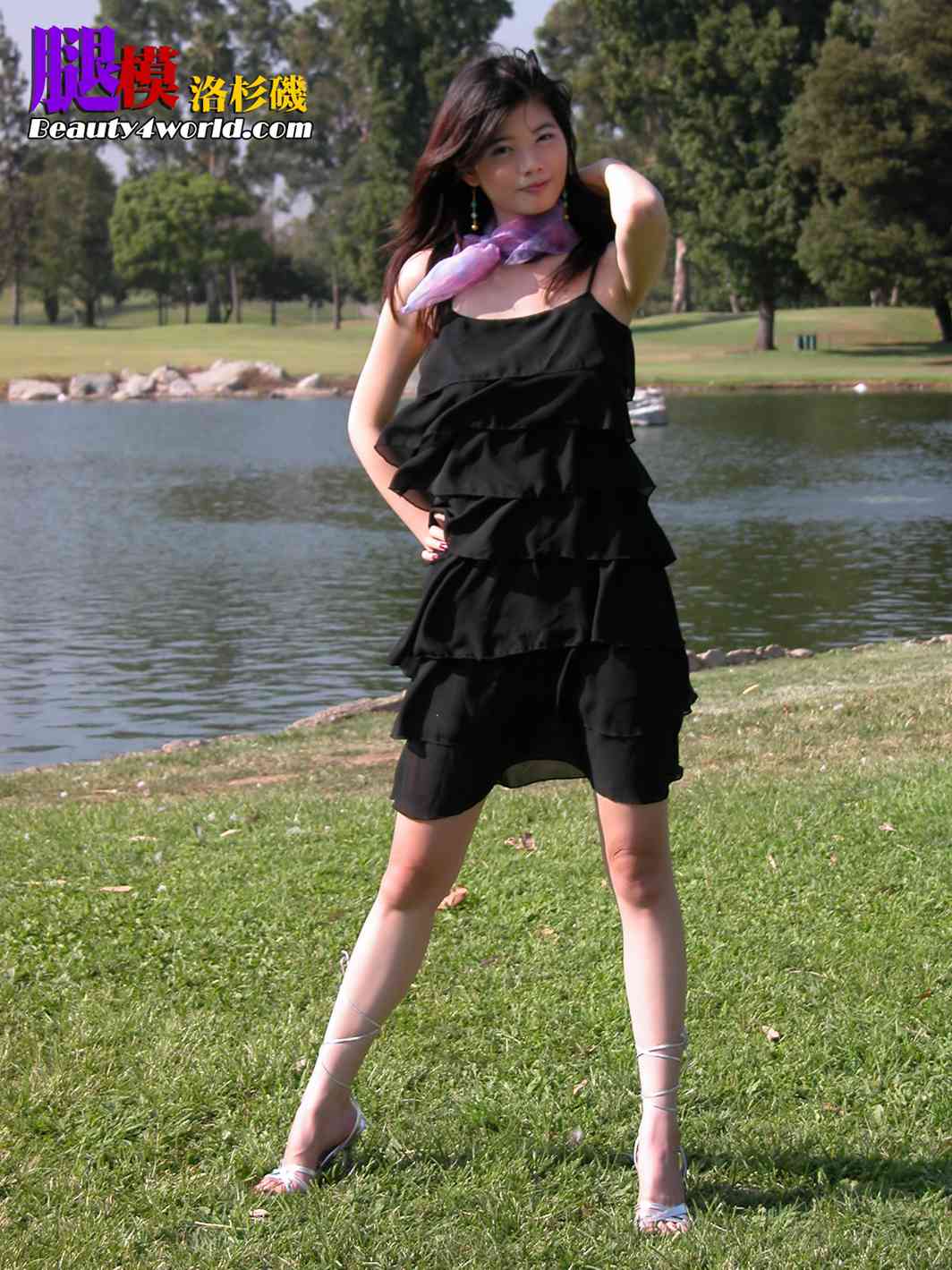 [BeautyLeg] No.035 Arina 在现浏览第17张