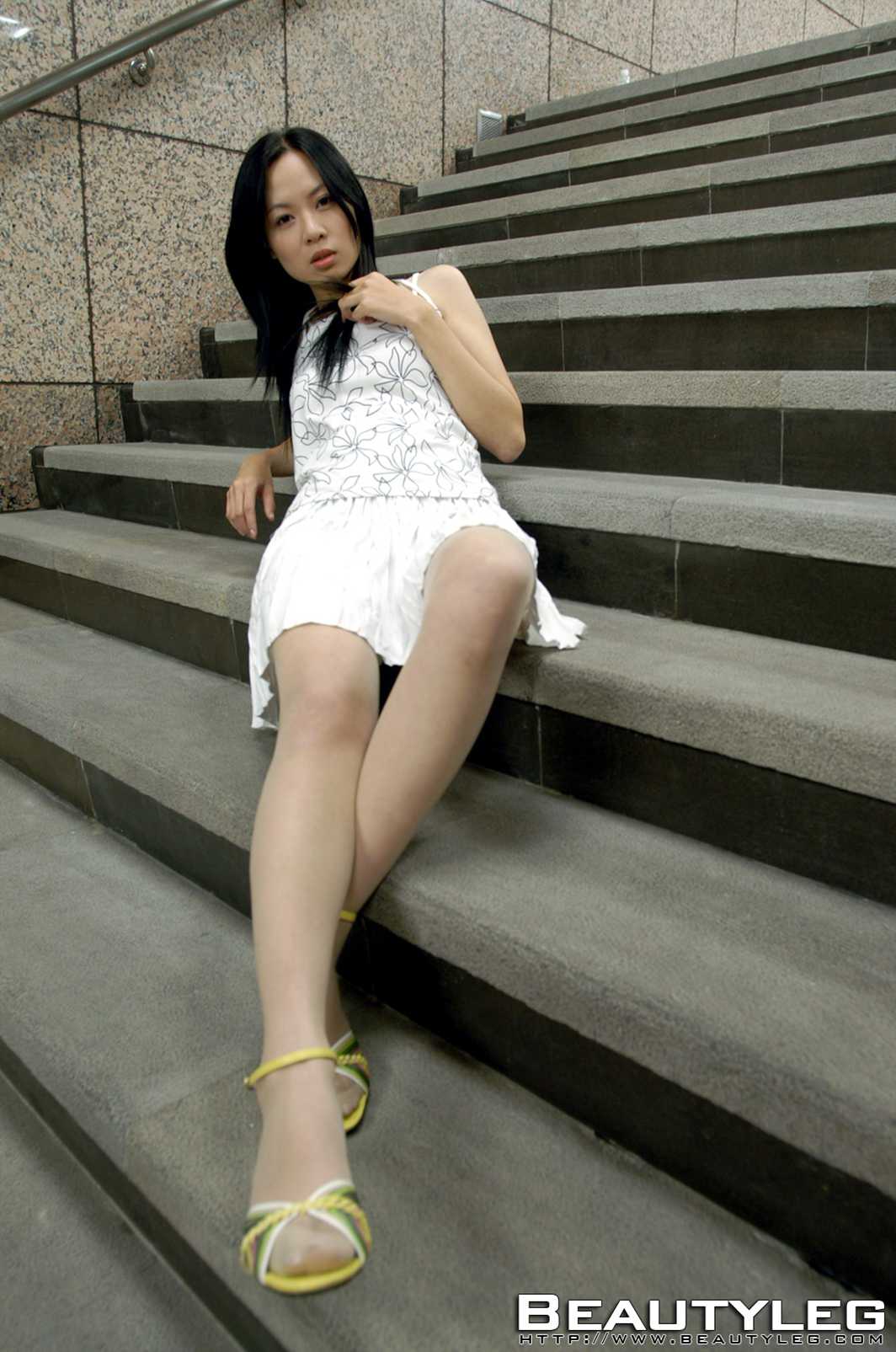[BeautyLeg] No.048 孟瑶 在现浏览第22张