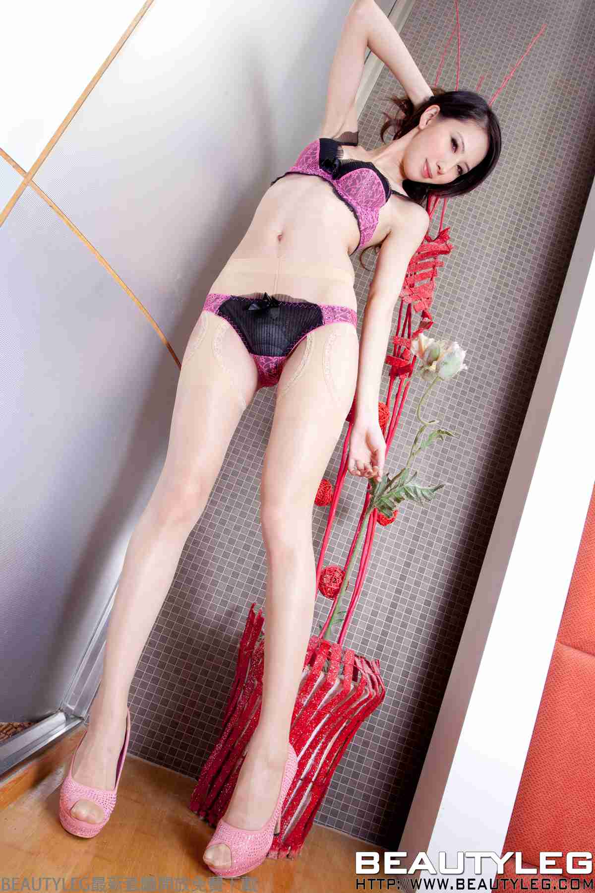 [BeautyLeg] No.569 YoYo[69P] 在现浏览第16张