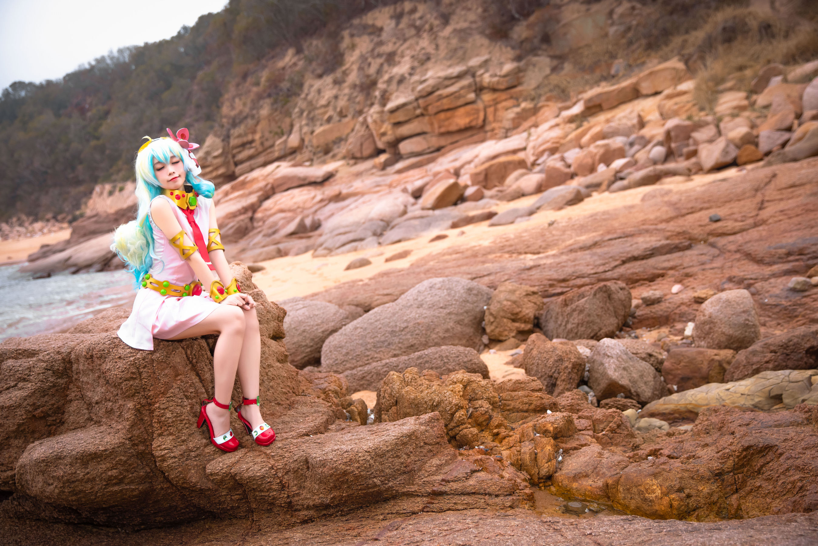 [网红COSER写真] 动漫博主G44不会受伤 - 尼娅第4张