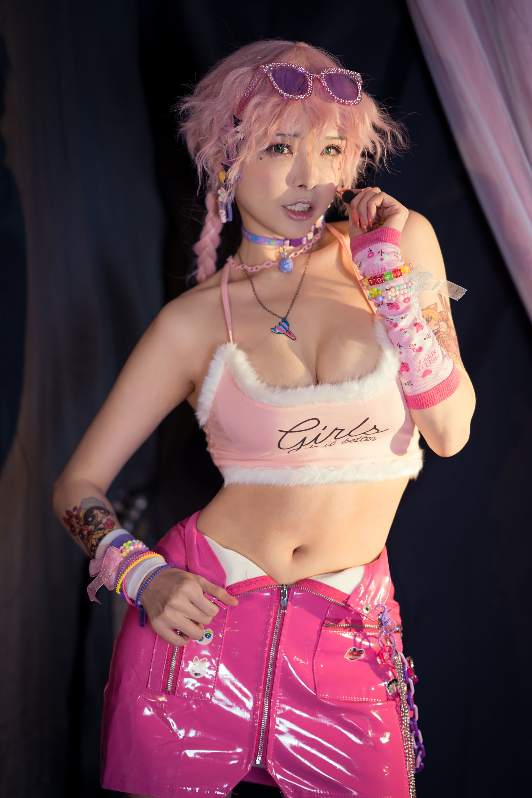 [网红COSER写真] 秋和柯基(夏小秋秋秋) - 小偶像第13张