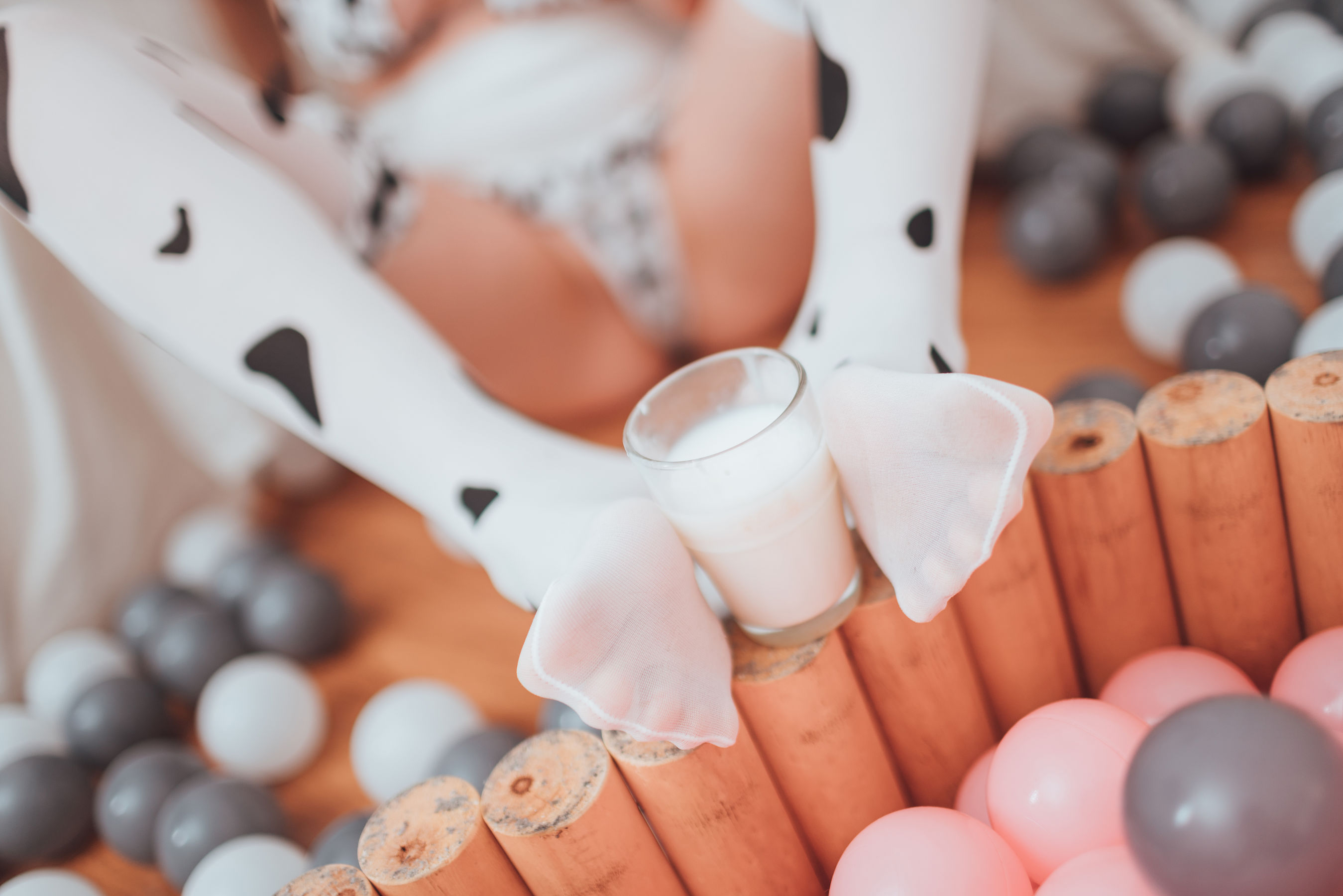 [网红COSER写真] 萌妹奈汐酱nice - 牛年大吉 奶牛第2张