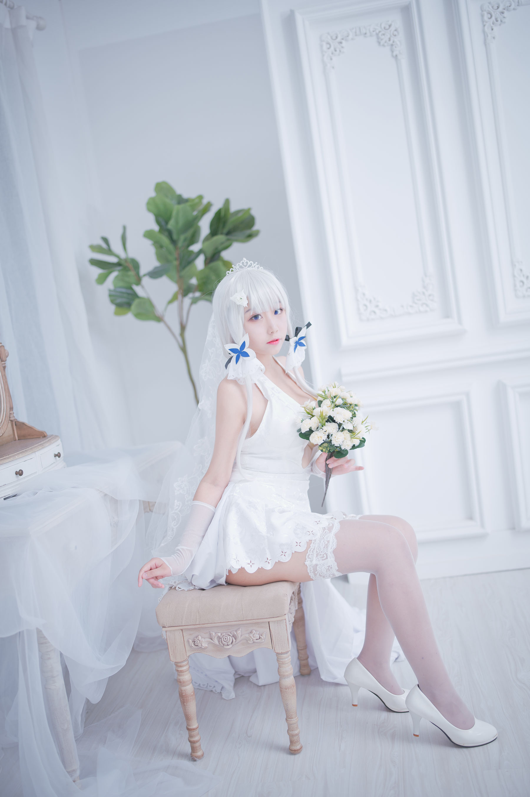 [COS福利] 动漫博主穆零Mu0 - 光辉婚纱第6张