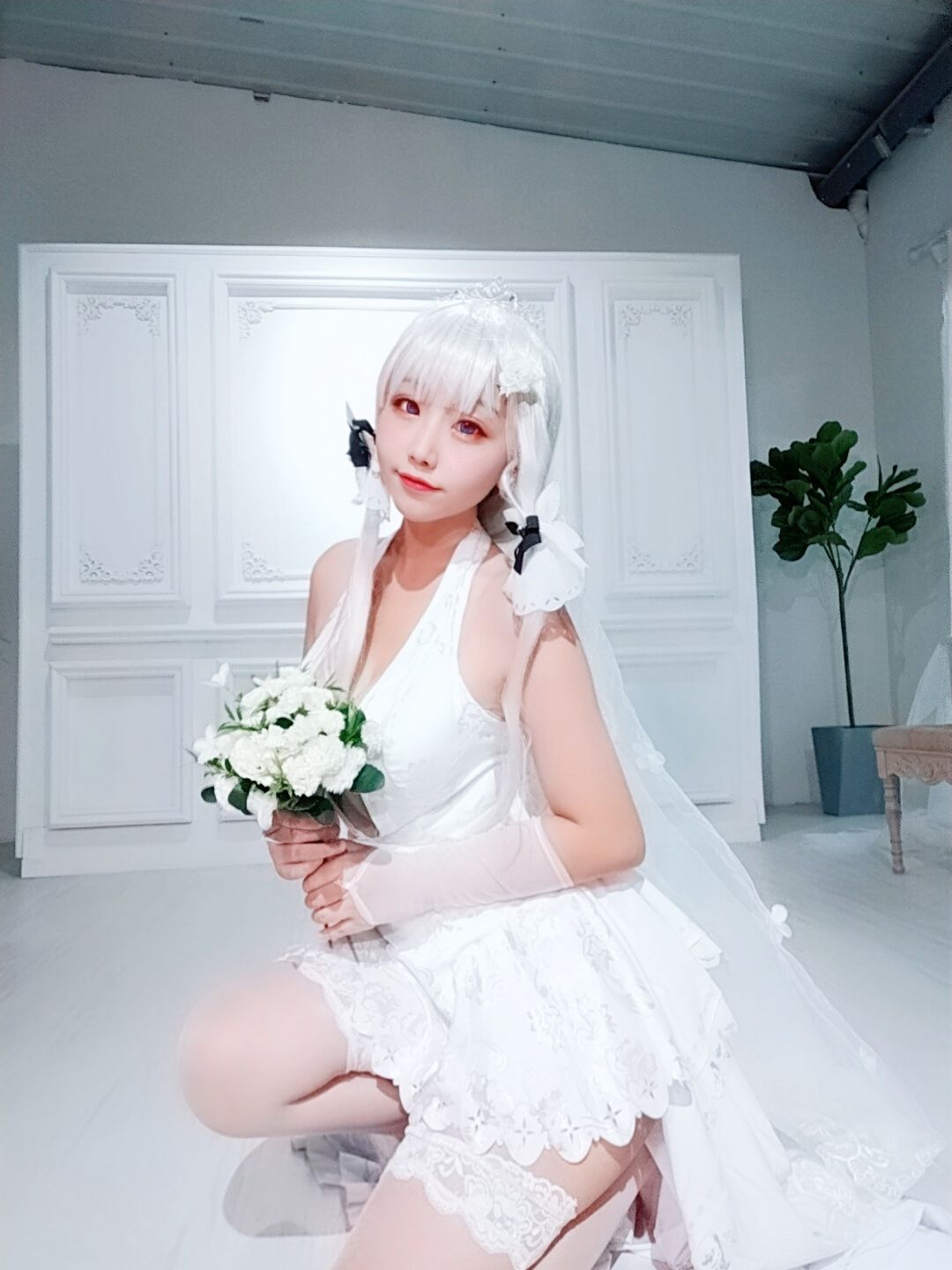 [COS福利] 动漫博主穆零Mu0 - 光辉婚纱第13张