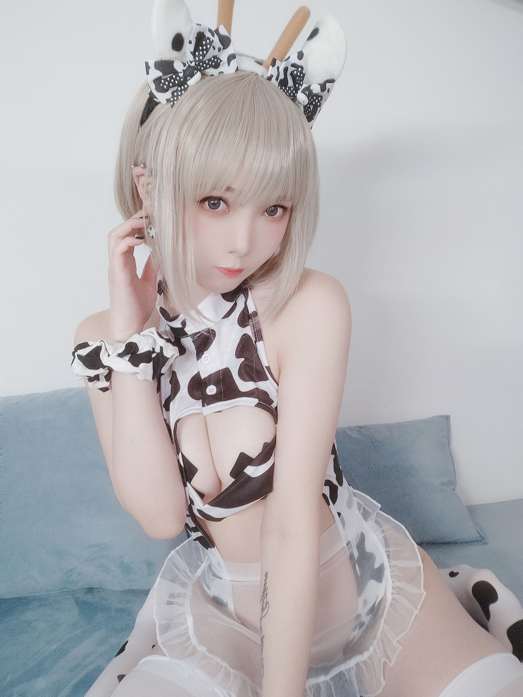 [COS福利] 动漫博主弥七Minana - 奶牛第3张