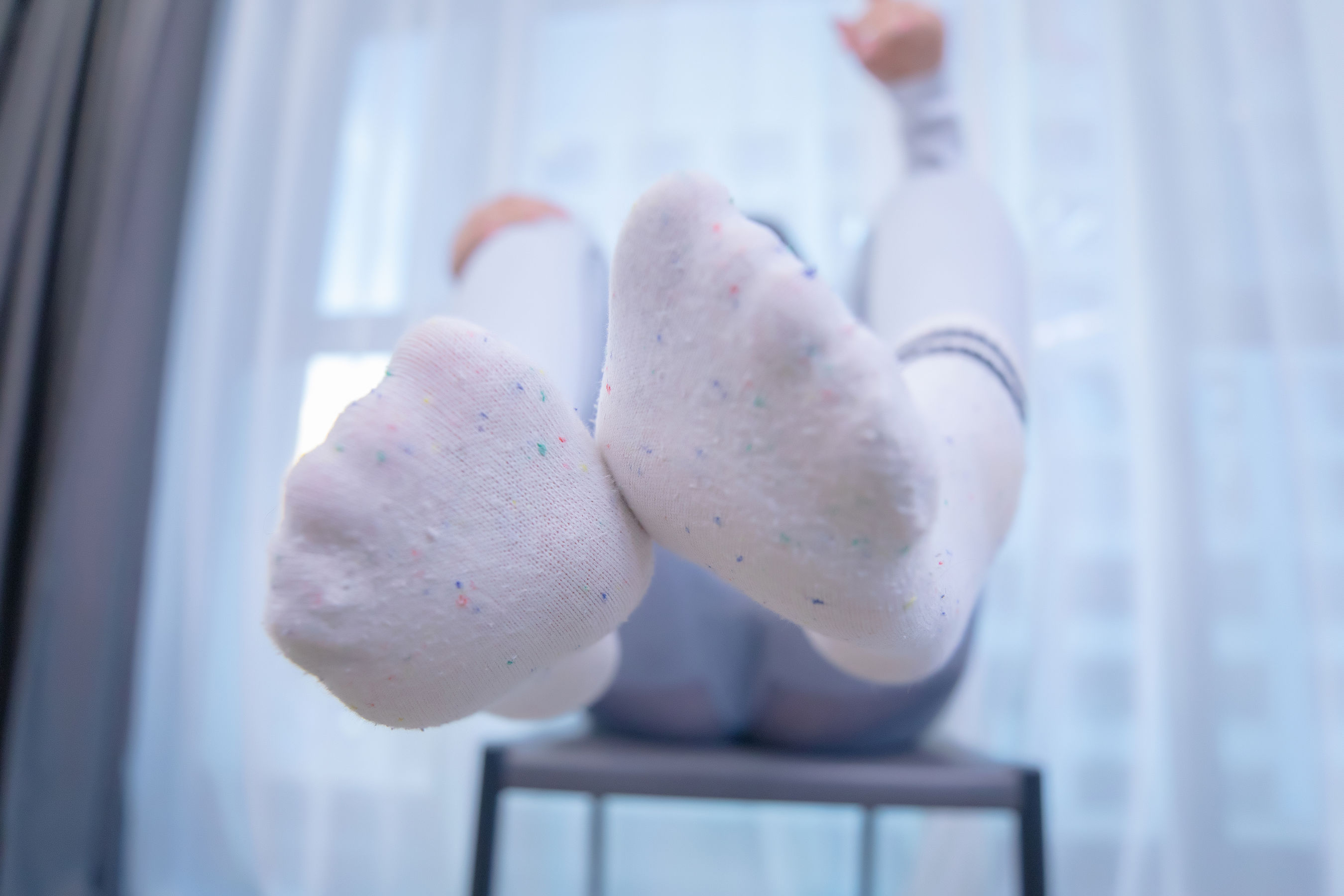 [网红COS] 萝莉神楽板真冬 瑜伽少女第18张