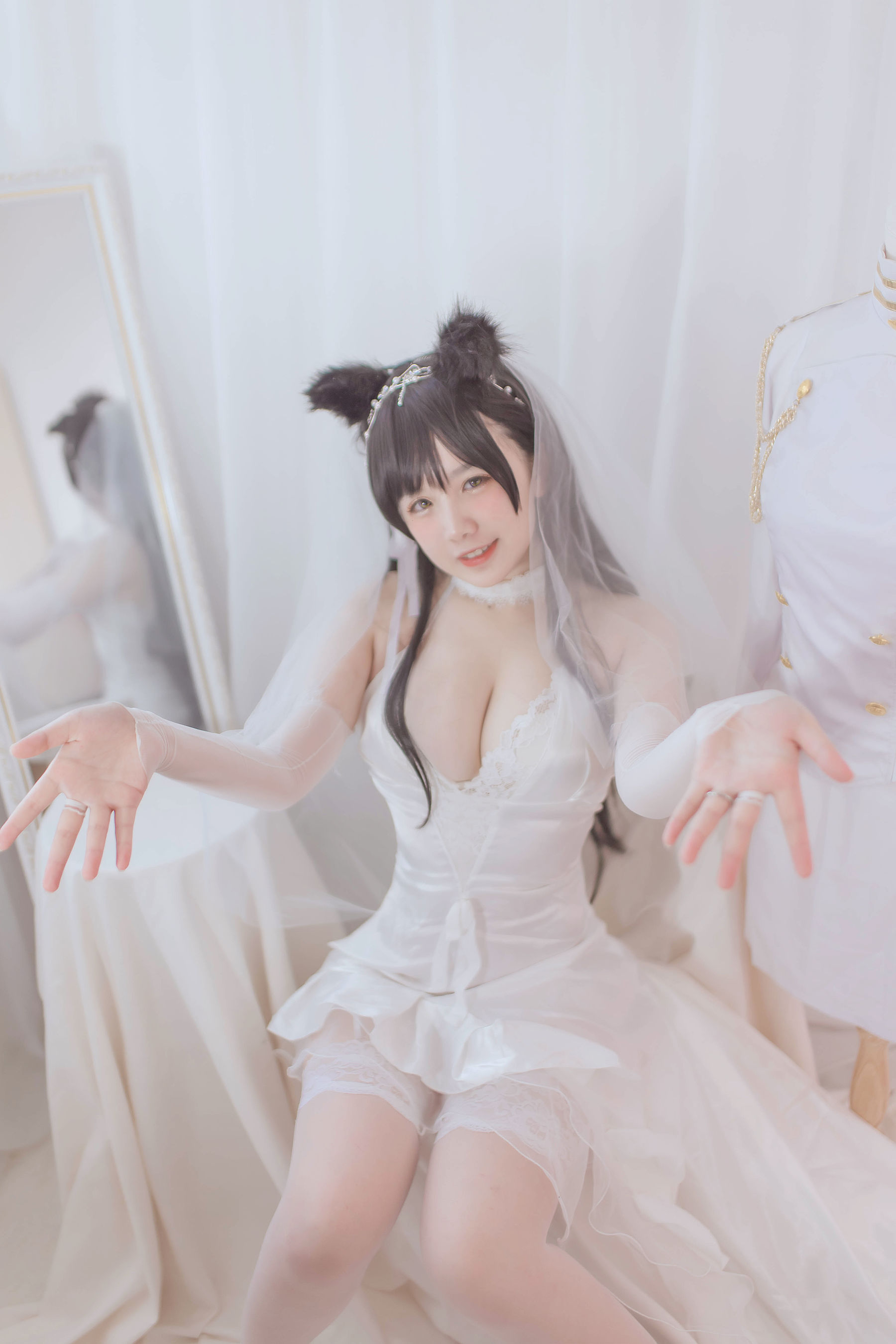 [网红COS] 阿半今天很开心 - 爱宕婚纱第7张