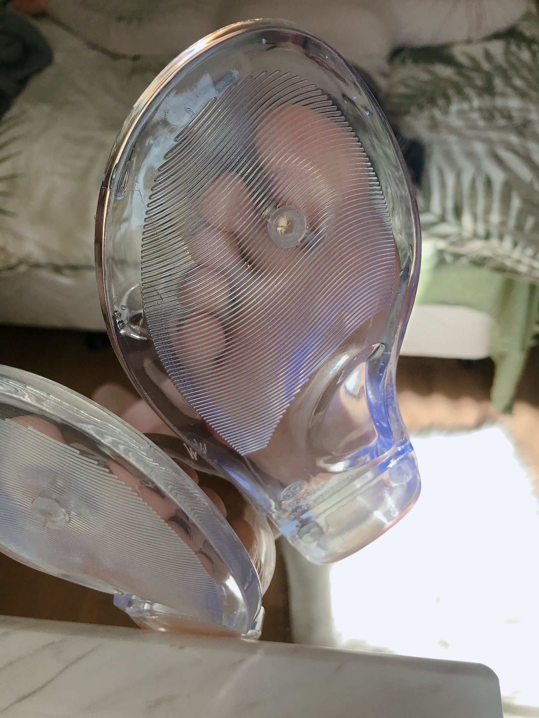 [福利COS] 安乔乔儿(Nia乔乔) No.012 泳池裸足第41张