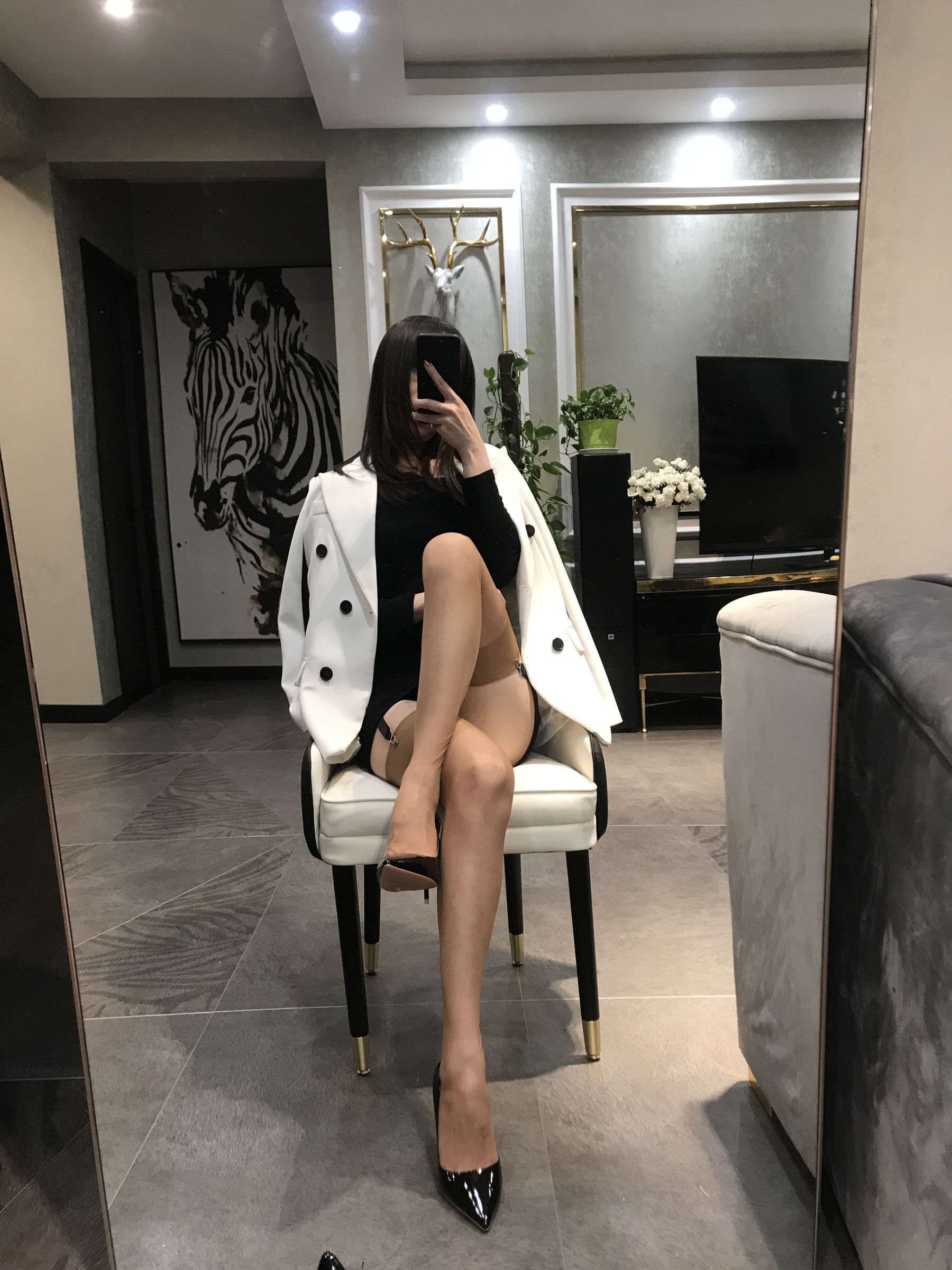 [福利COS] 丝足博主麋鹿_Monroe 2020.04.09 桃肉吊袜第7张