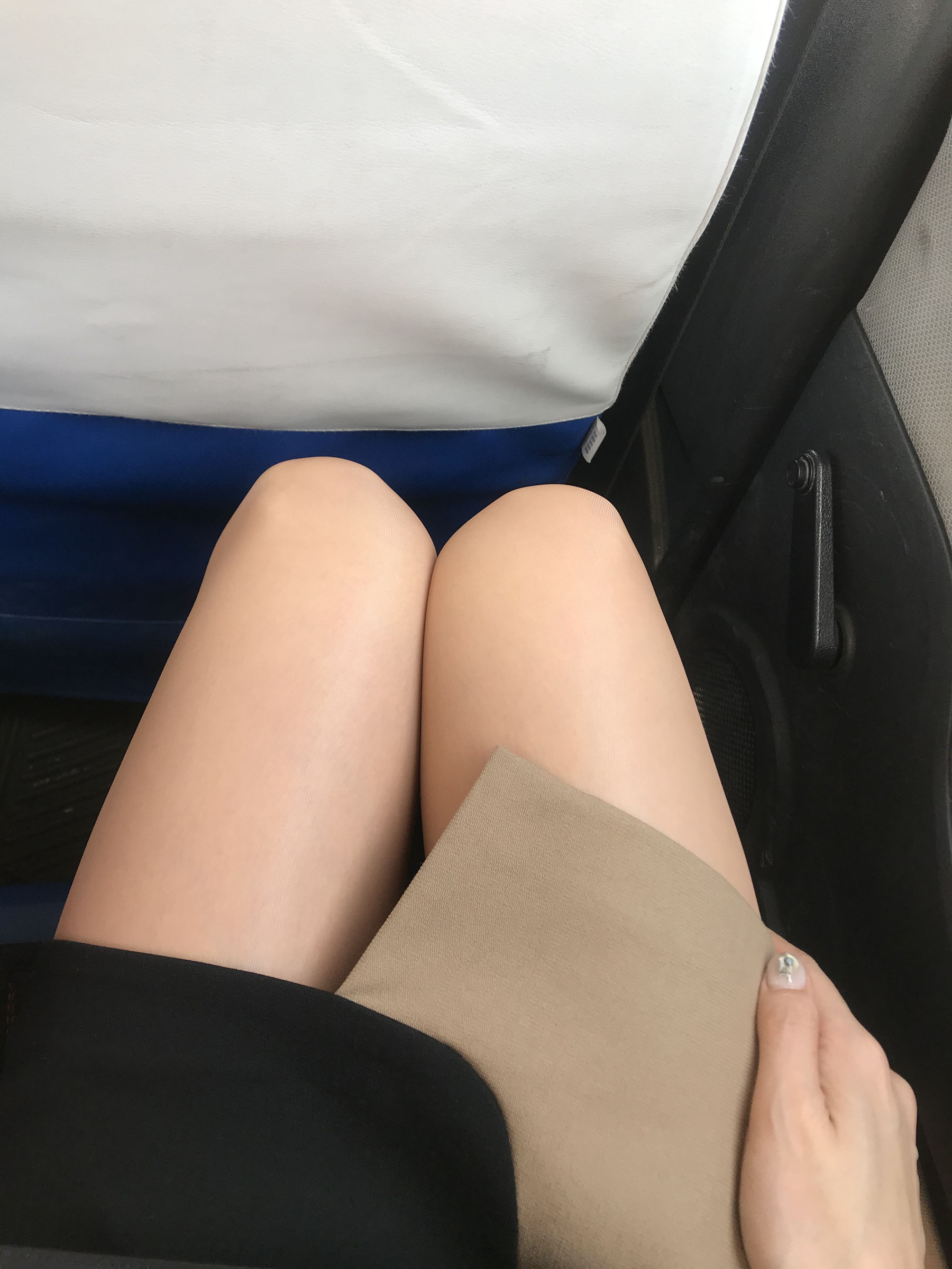 [福利COS] 丝足博主麋鹿_Monroe 2020.05.05 亮丝美腿第1张