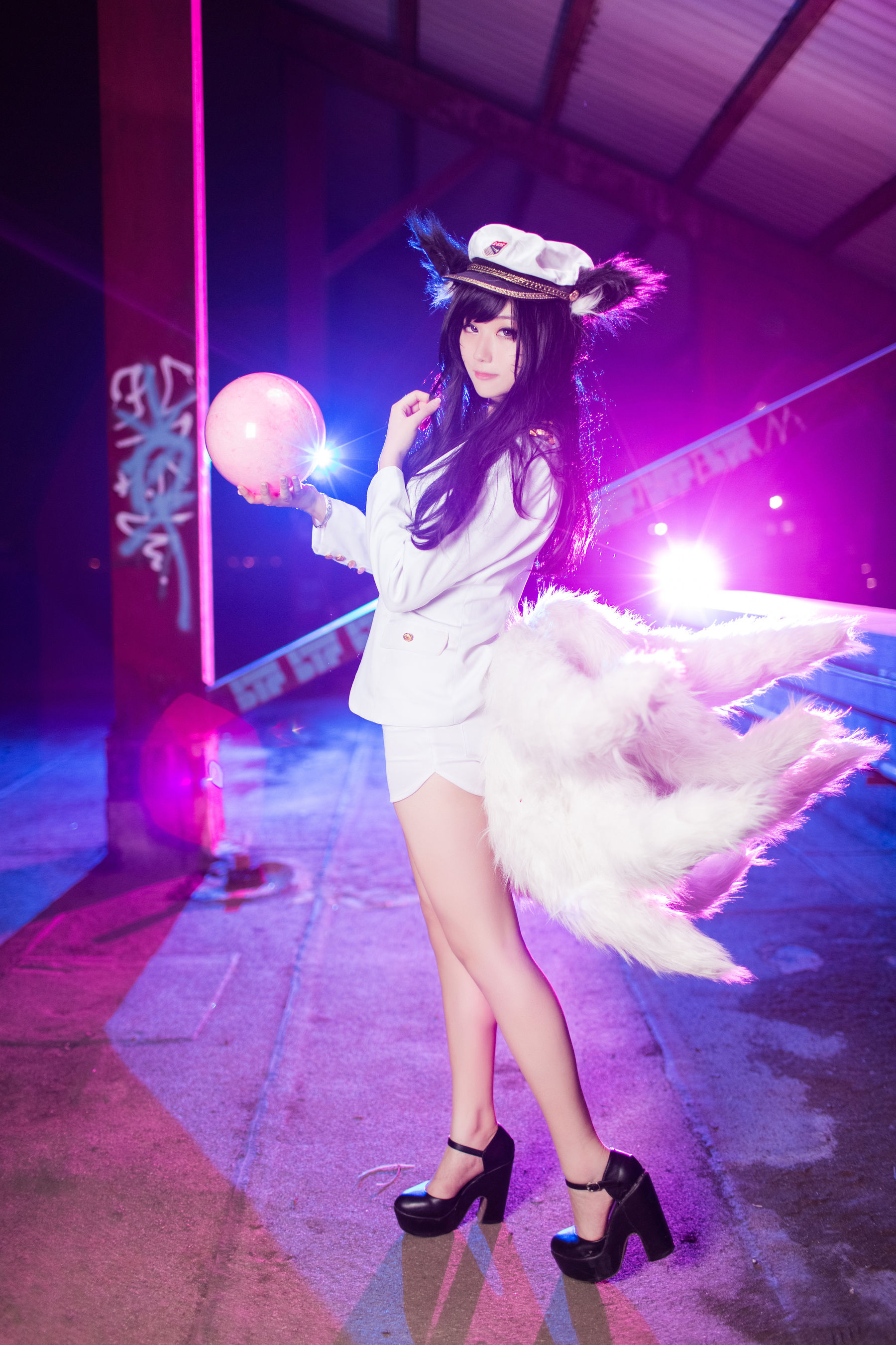 [福利COS] 动漫博主浅野菌子 - 英雄联盟 九尾妖狐阿狸第1张