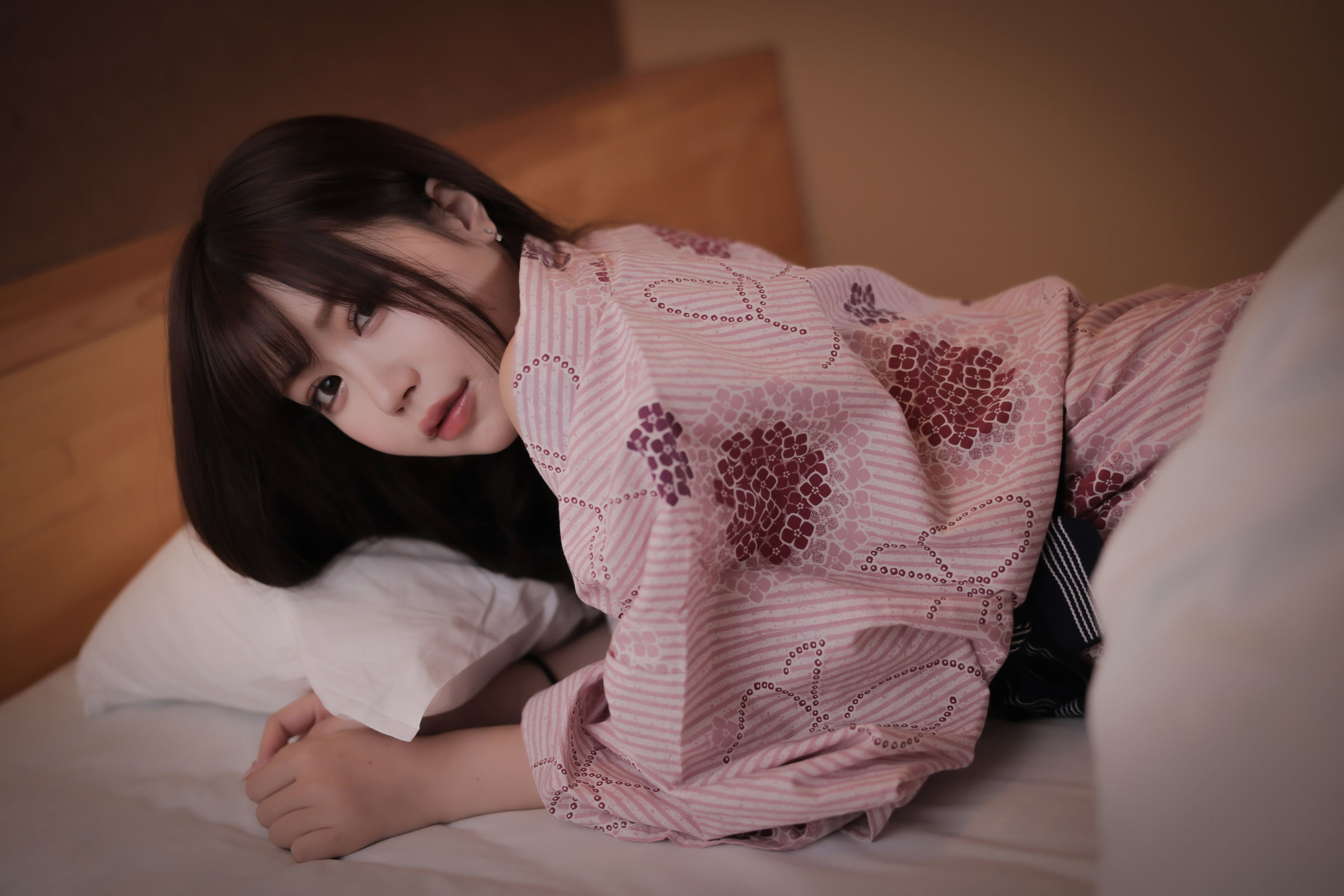 [福利COS] Mai Shirota 白田まい 白田まいと、貸切温泉と、濃厚接触第66张