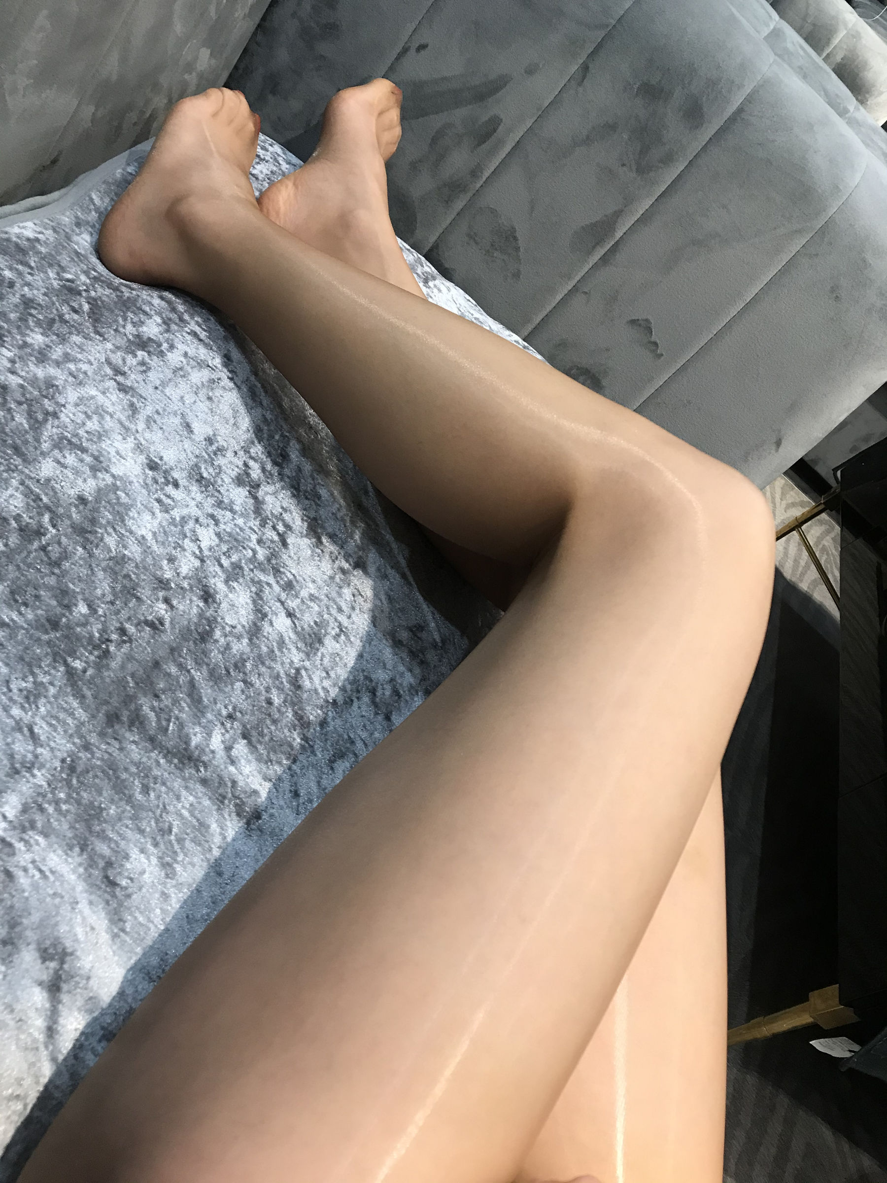 [福利COS] 丝足博主麋鹿_Monroe 2020.04.29 肉色亮丝第21张