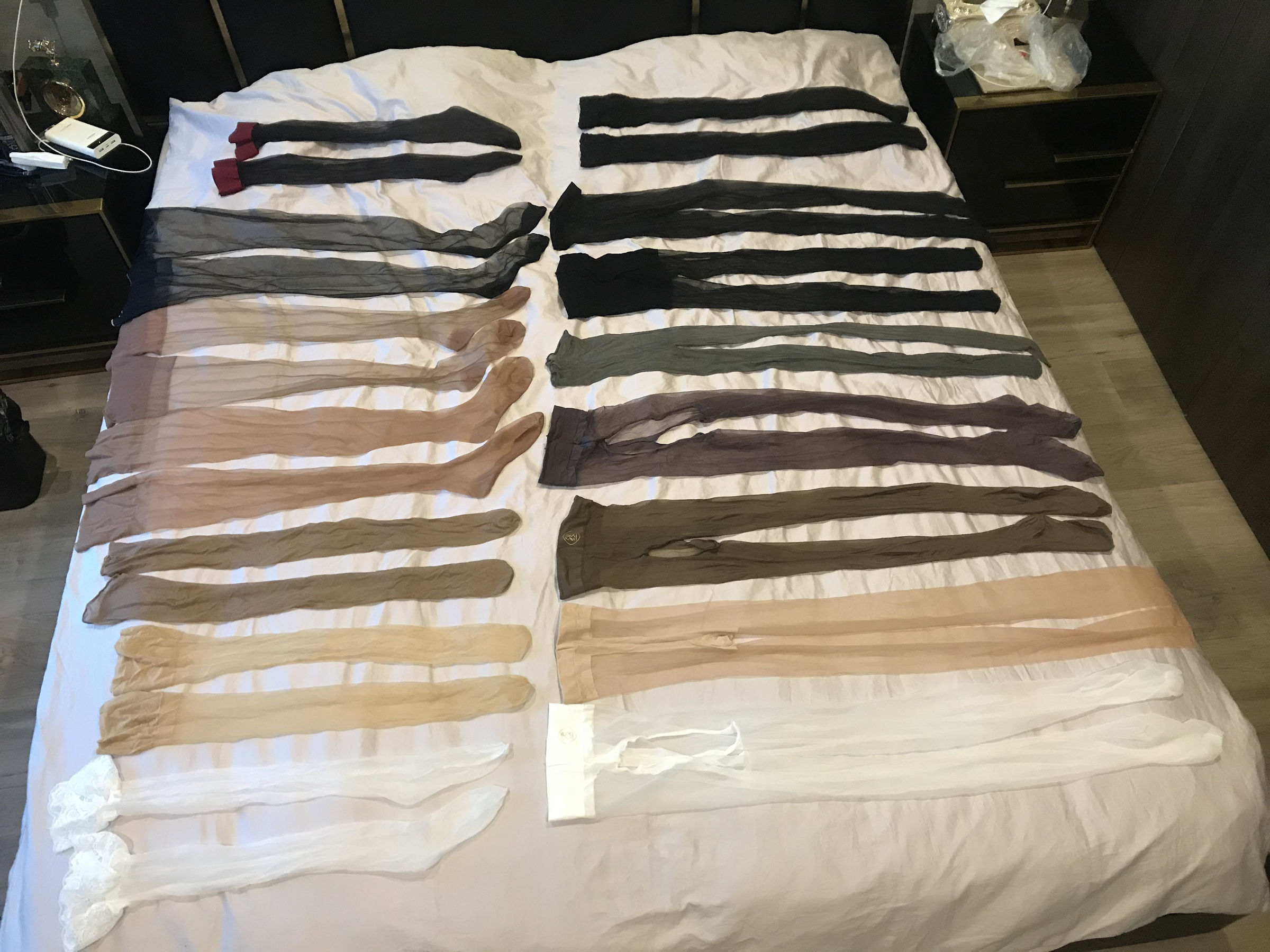 [福利COS] 丝足博主麋鹿_Monroe 2020.04.23 丝袜展示第4张