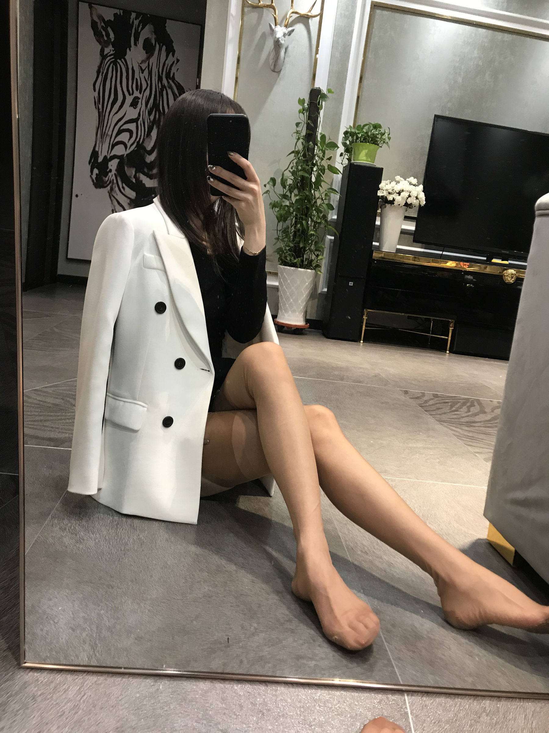 [福利COS] 丝足博主麋鹿_Monroe 2020.04.09 桃肉吊袜第7张