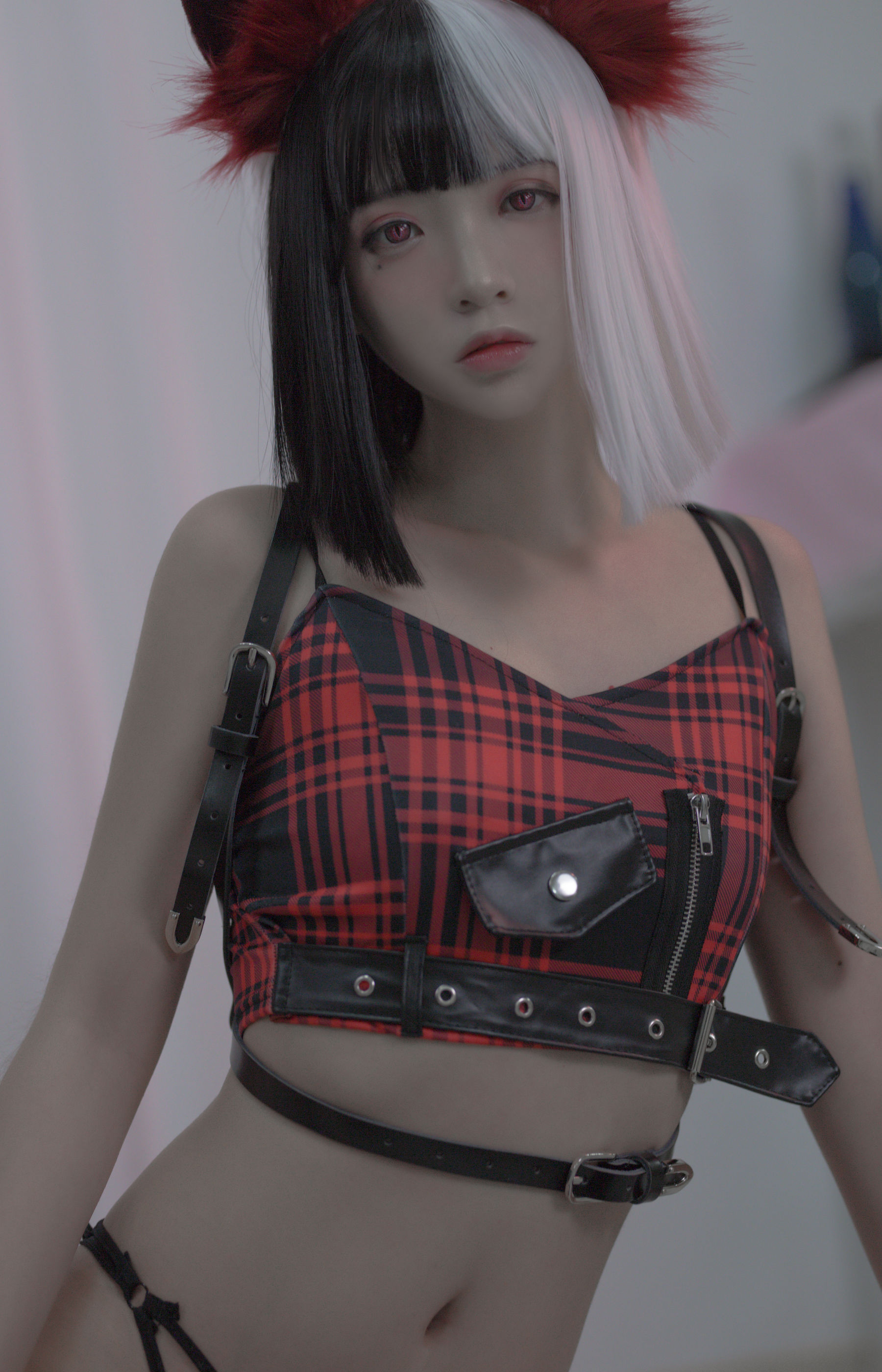 [福利COS] 疯猫ss - 黑白魔女库伊拉第7张