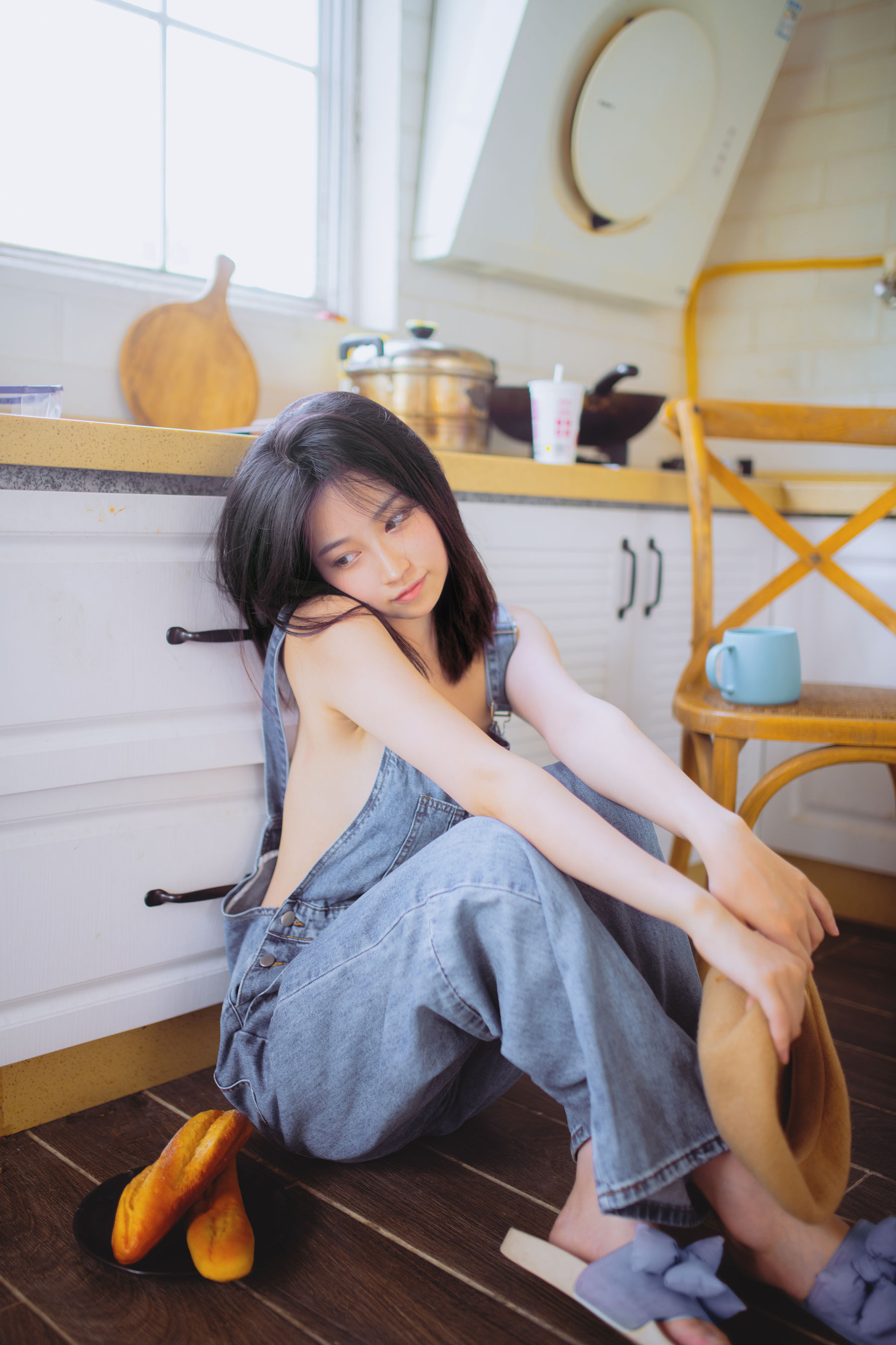 [福利COS] Nnian - 背带裤第5张