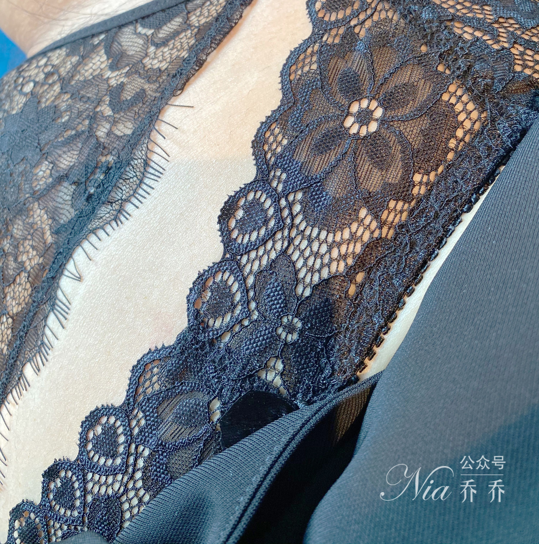 [福利COS] 安乔乔儿(Nia乔乔) No.032 OL丝诱第33张