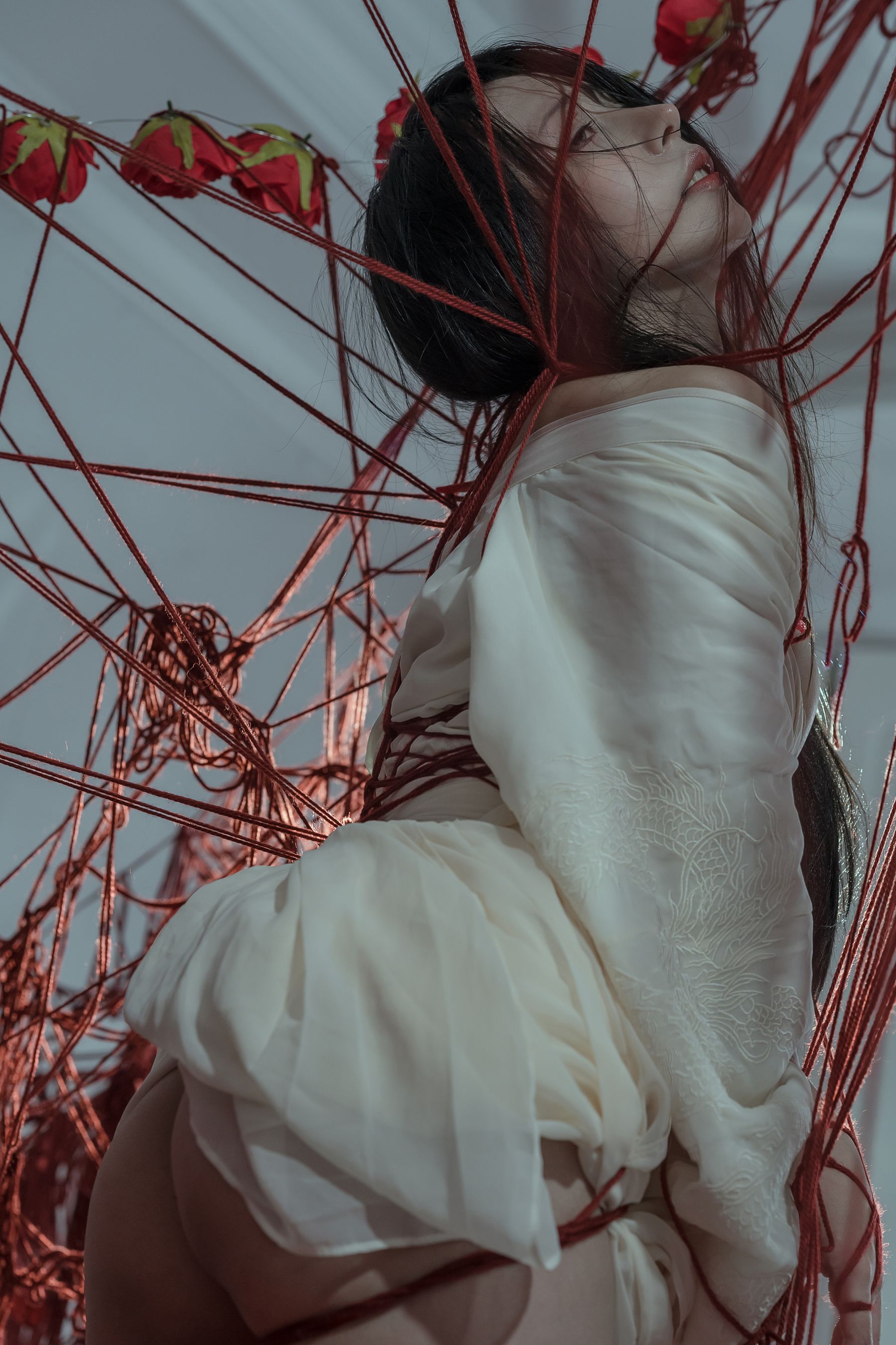 [福利COS] 云溪溪 - 奶桃 囚鸟第20张