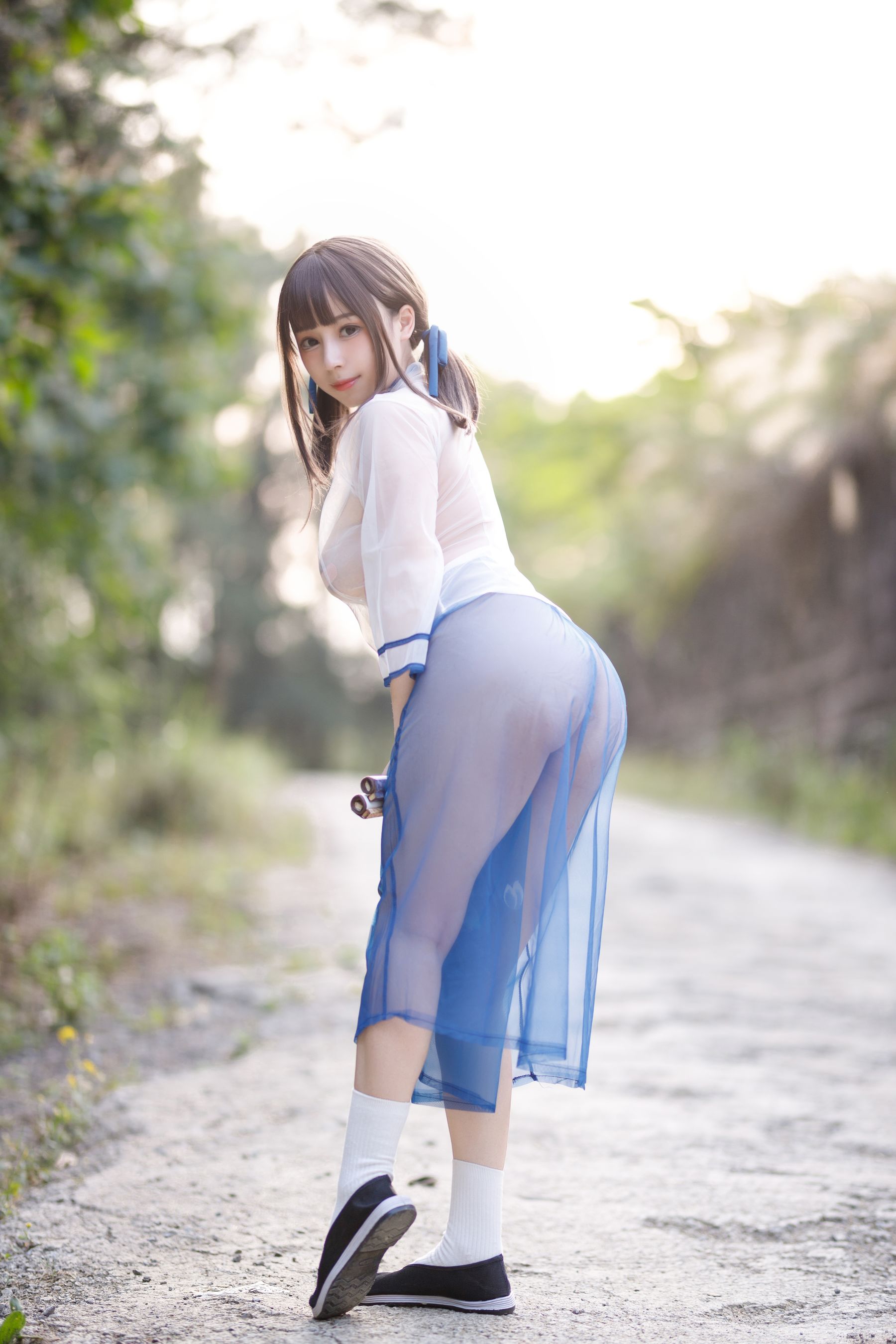 [福利COS] 胡桃猫Kurumineko - 乡野小娇妻第2张