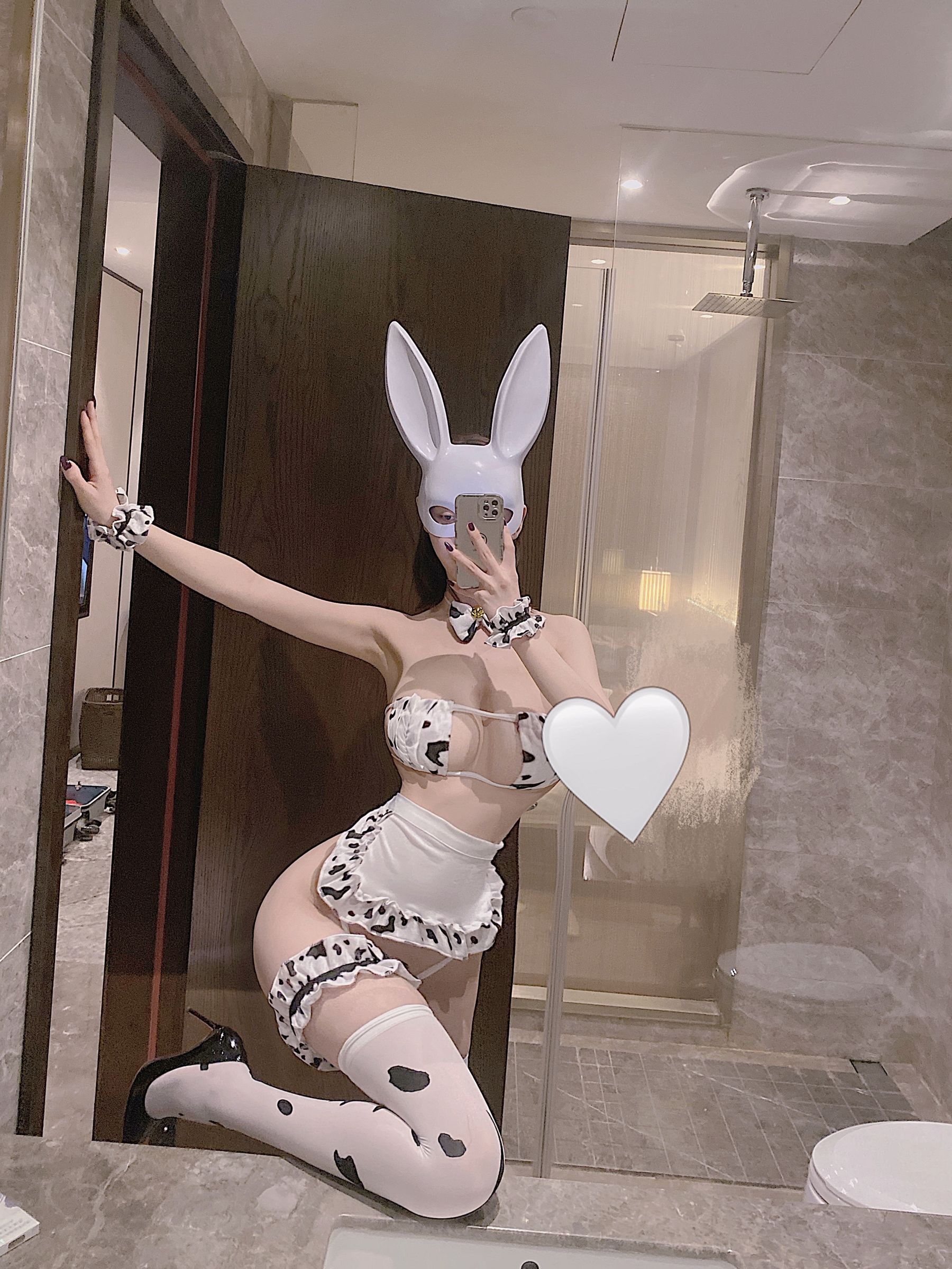 [福利COS] 脸红Derie 微密圈视图合集第17张