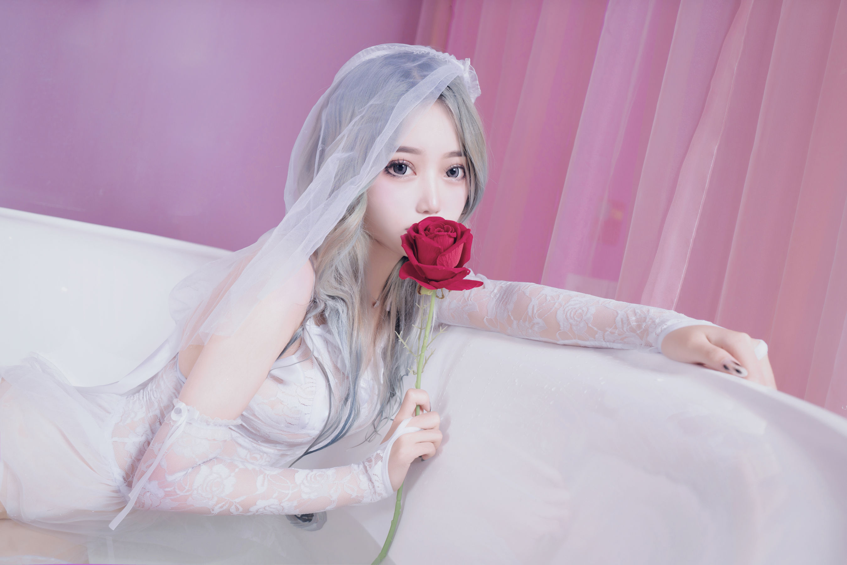 [福利COS] eloise软软 - 入水蕾丝第10张