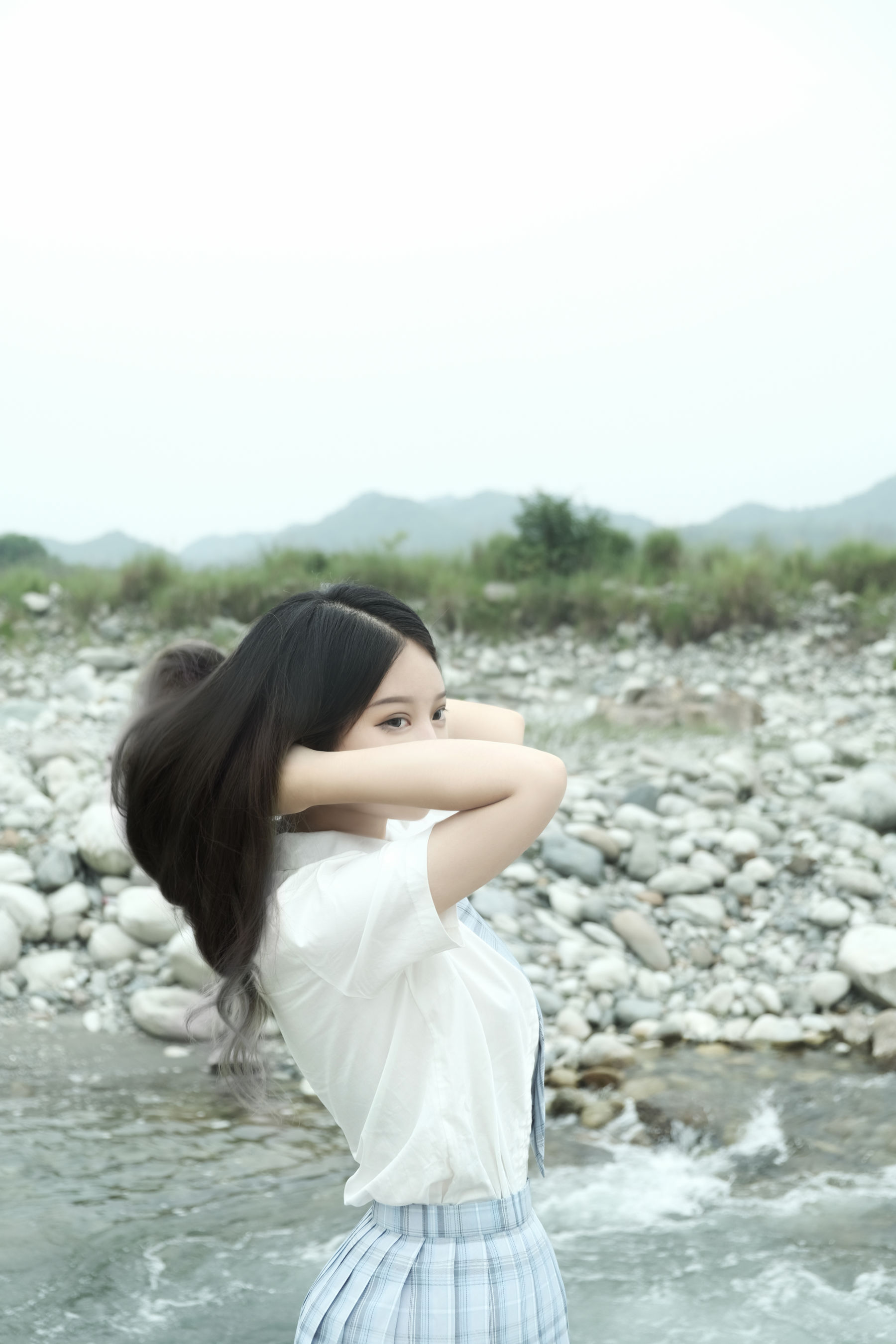 [福利COS] eloise软软 - 河边JK第5张