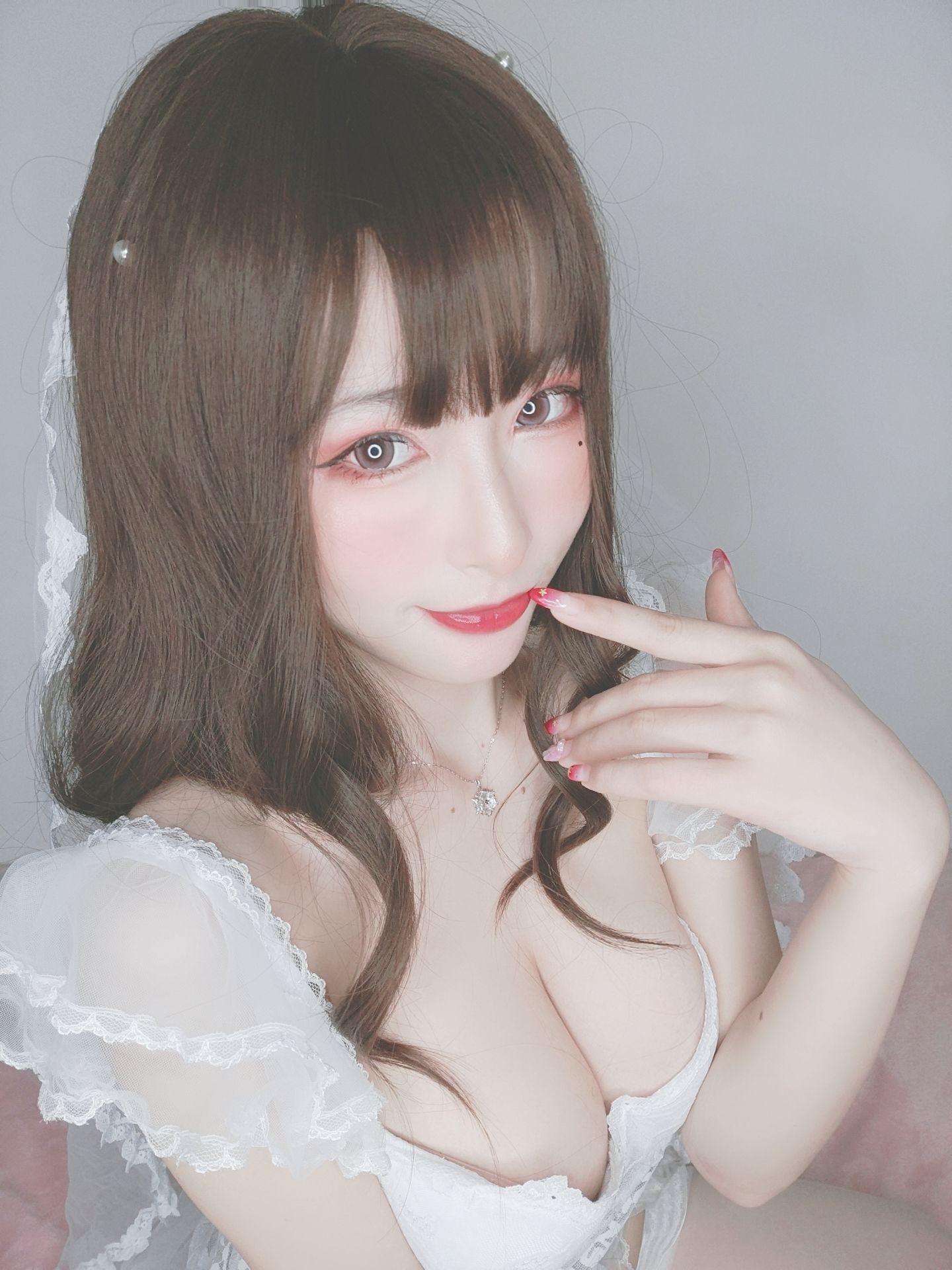 [福利COS] 尤物清水由乃 - 花嫁自拍第7张