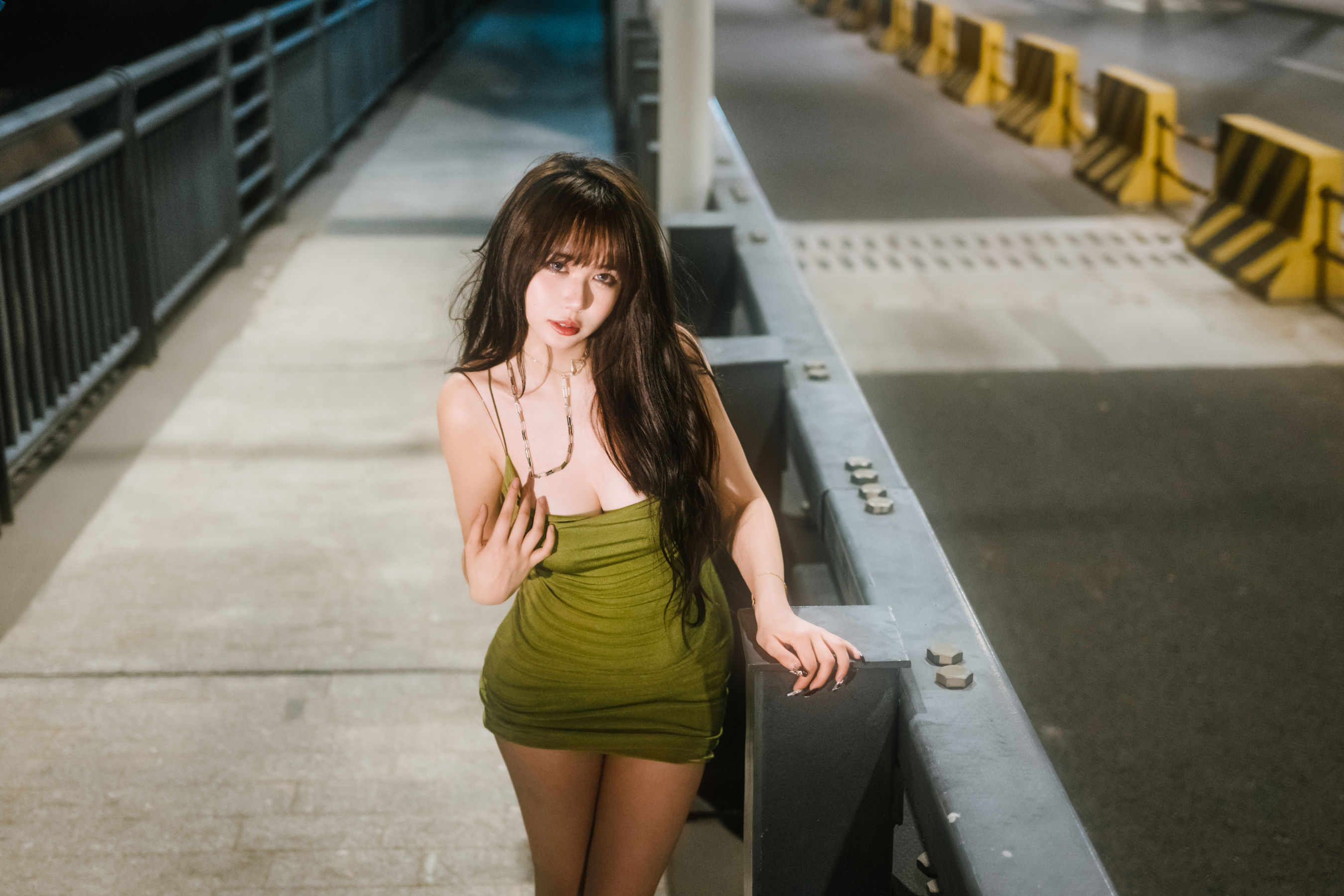 [福利COS] Tina很妖孽呀 - 绿色连衣裙第8张