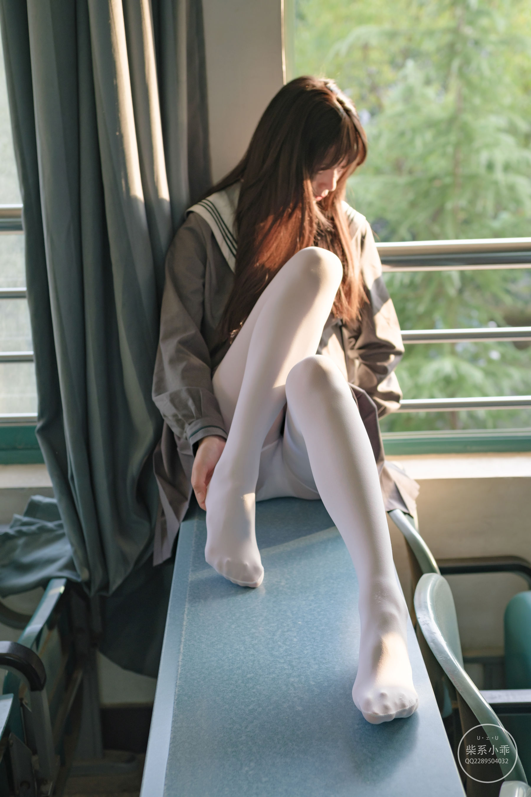 [福利COS] 柴系小乖(稚乖画册) - 夜夜 教室第15张