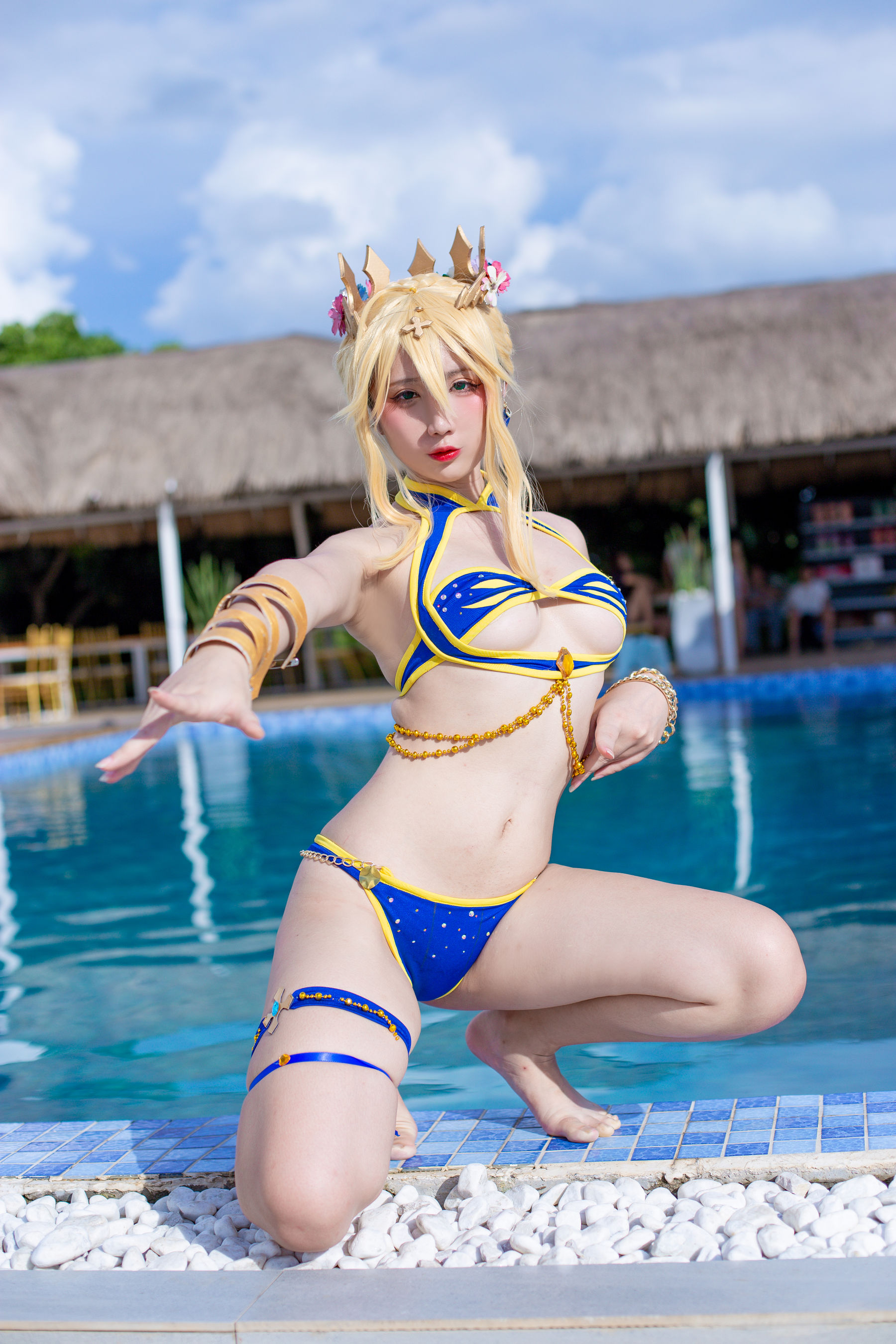 [福利COS] 动漫博主九曲Jean - 白枪呆同人泳装第5张