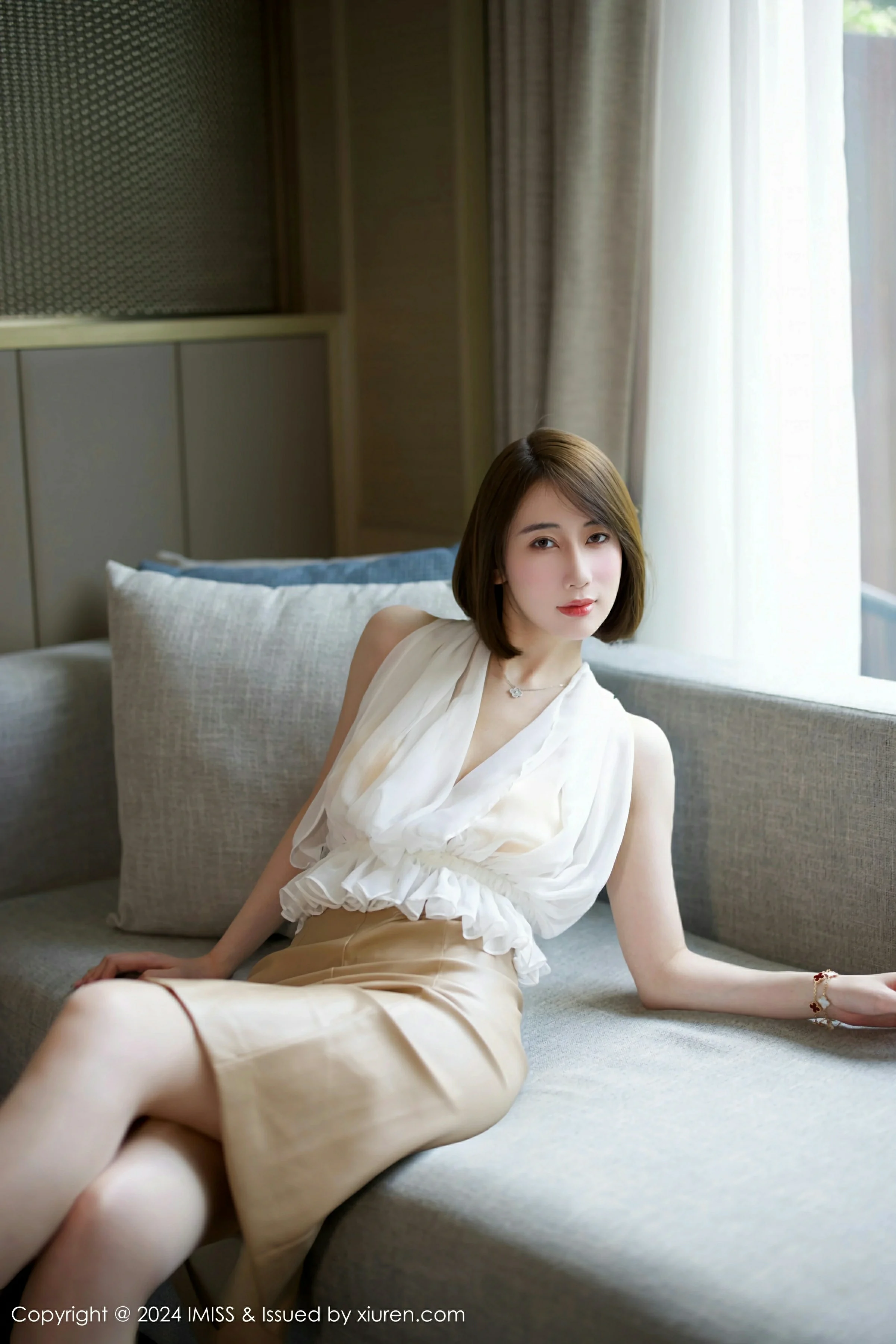  爱蜜社 VOL.779 瑞妤 [46P]第3张