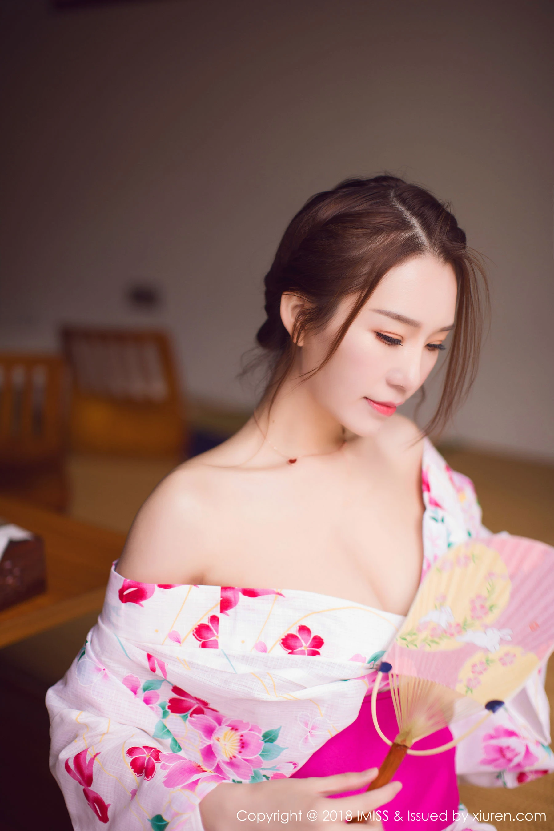 新人模特katrina《首套写真》 爱蜜社IMiss Vol.252第6张