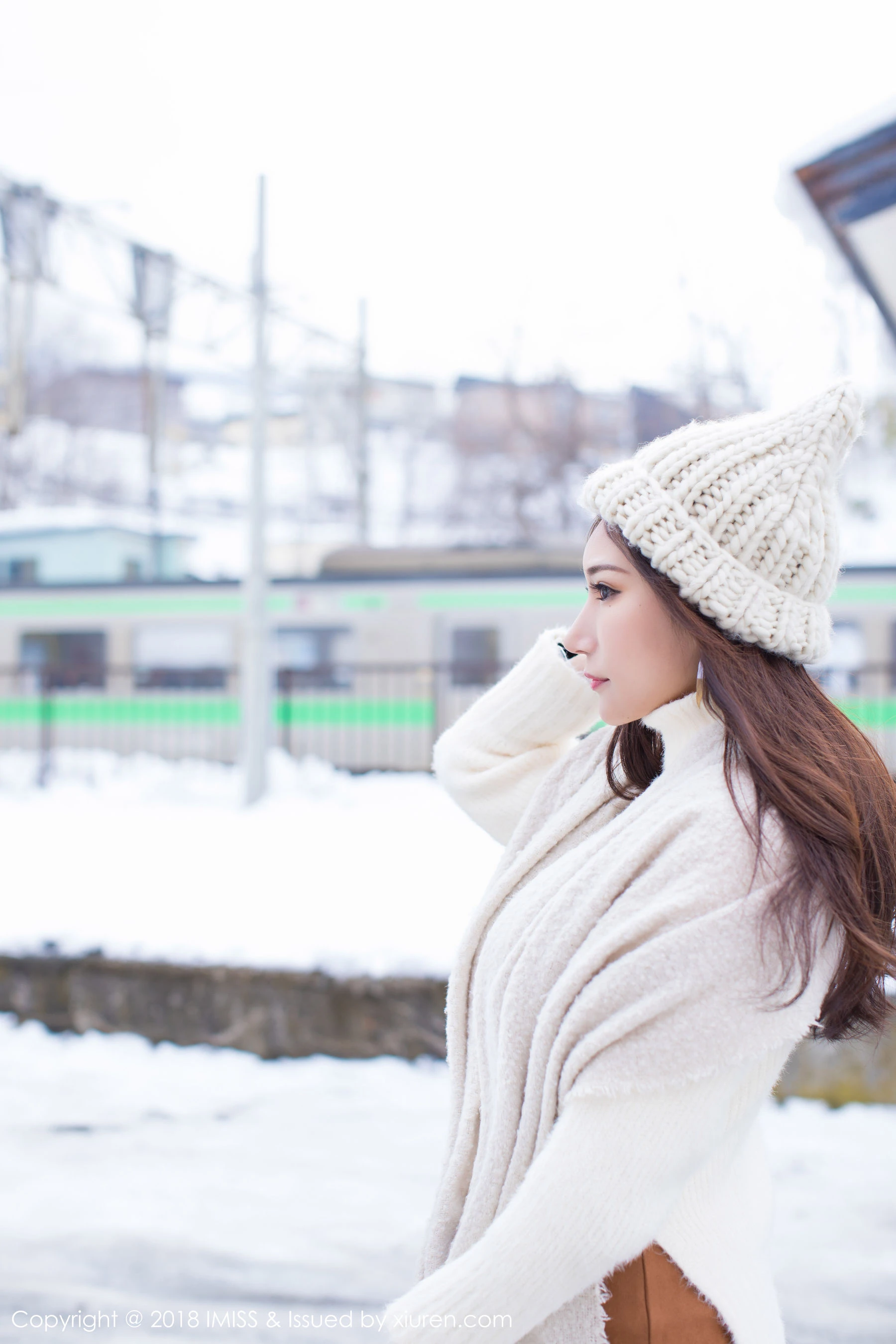 小狐狸Sica《北海道旅拍丝袜》 爱蜜社IMiss Vol.256第12张