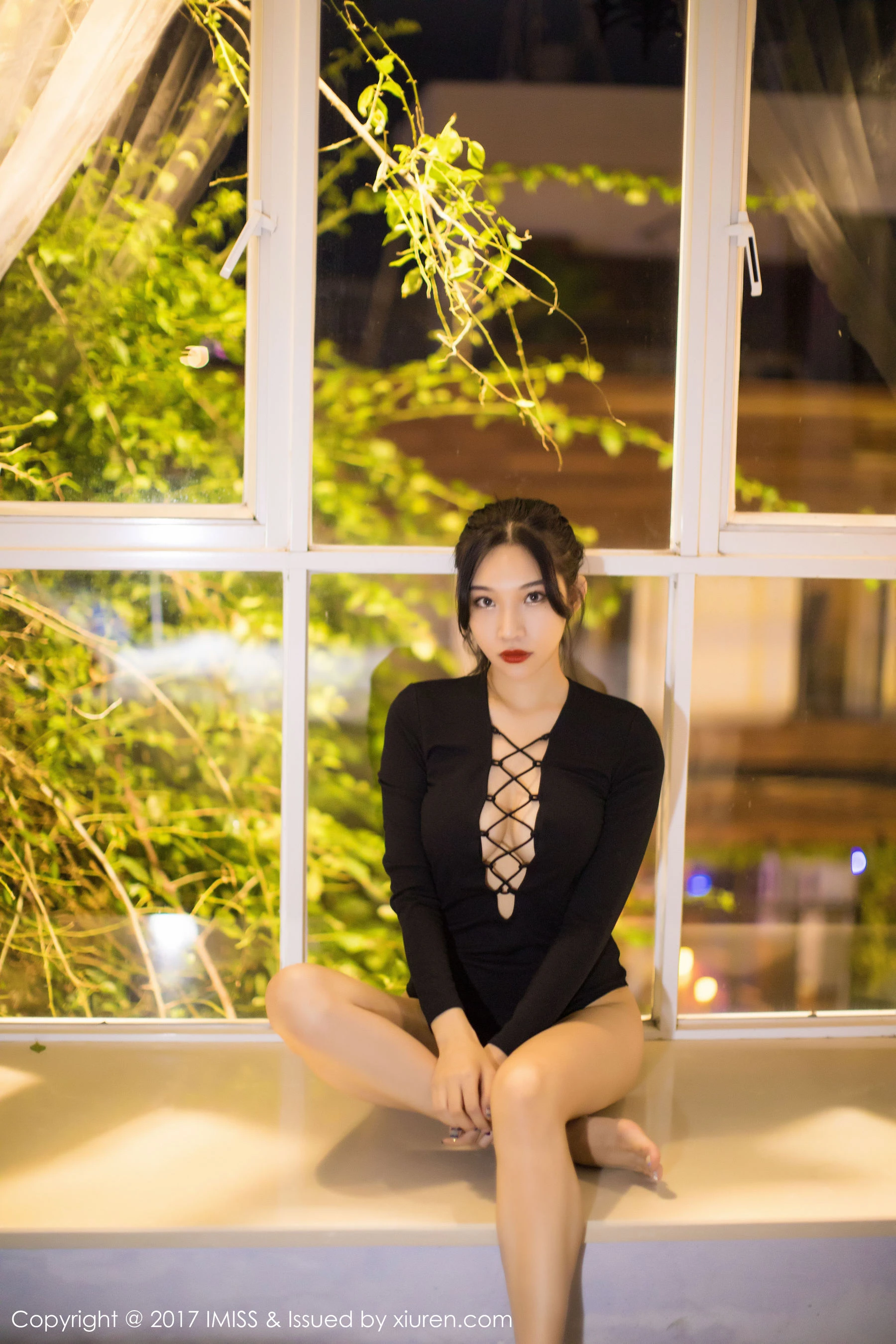 小狐狸Sica《黑色私房性感美腿》 爱蜜社IMiss VOL.194第8张