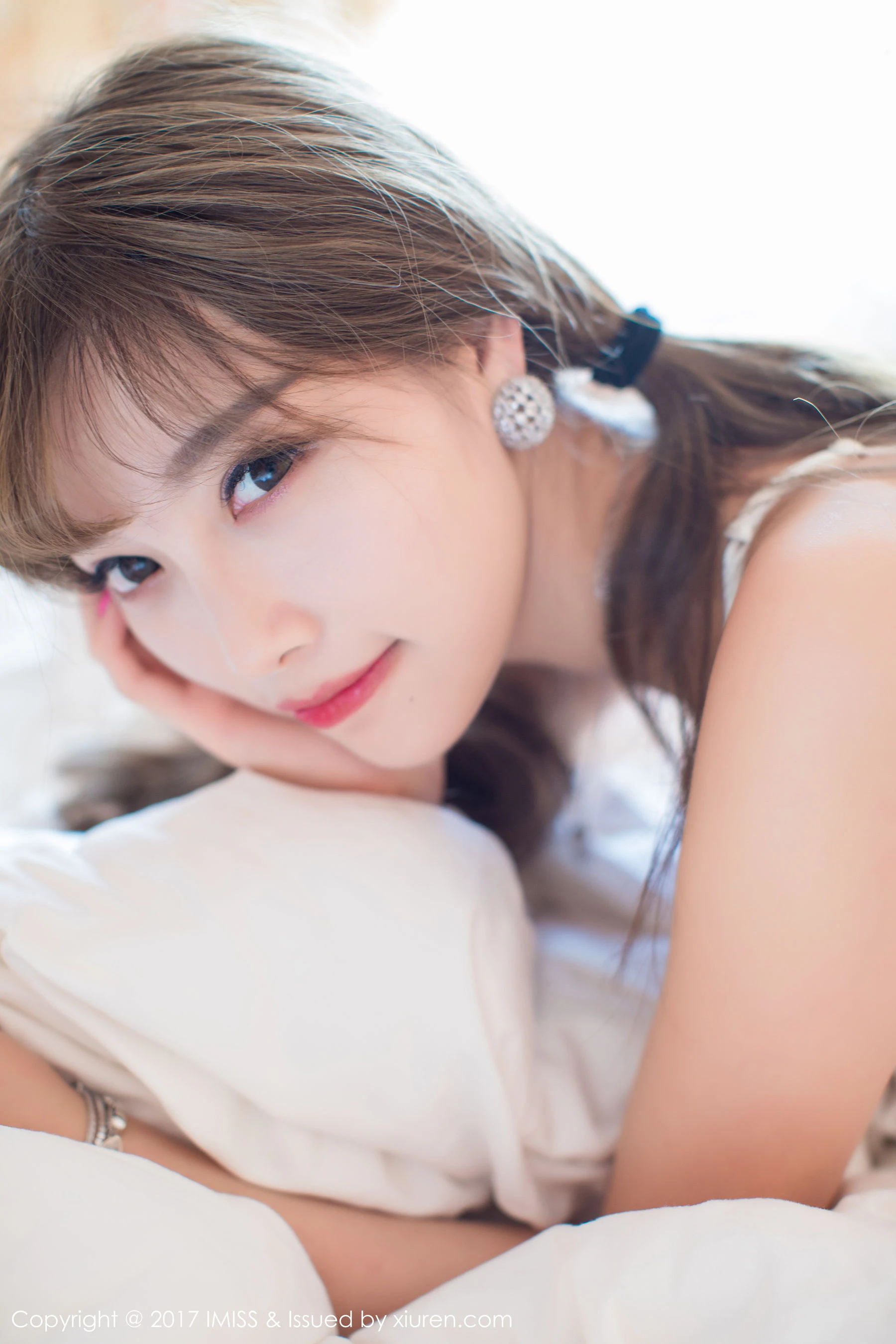 杨晨晨sugar《蕾丝网袜与性感比基尼》 爱蜜社IMiss Vol.183第2张