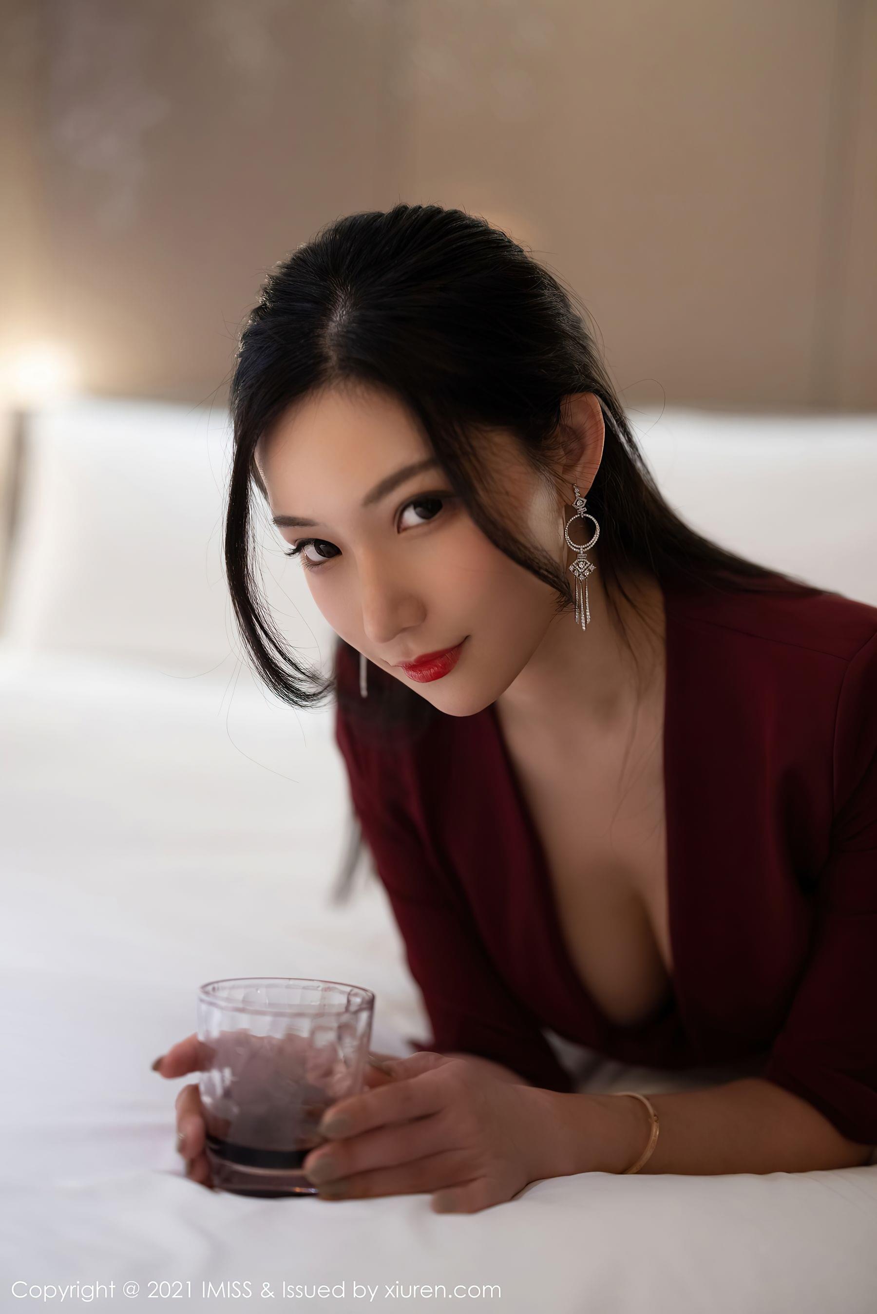 爱蜜社IMiss Vol.598 小狐狸Kathryn第2张