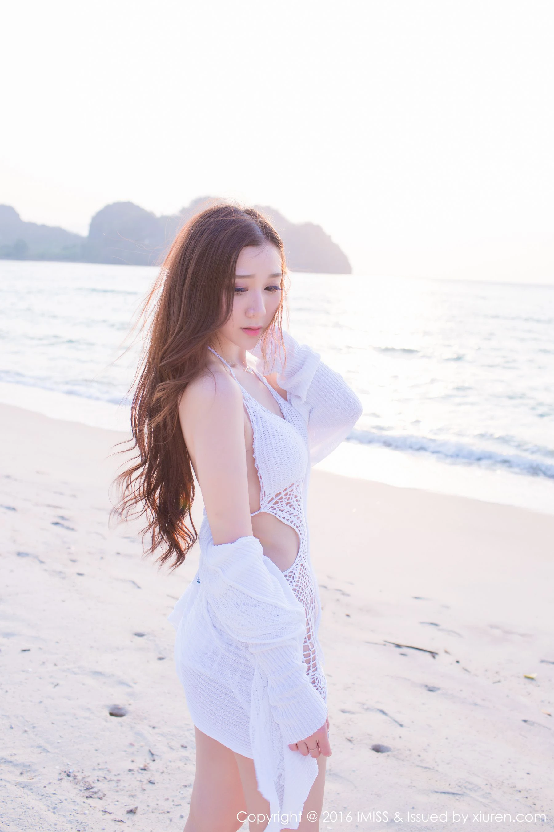 淼淼萌萌哒《极品女神清新泳装系列》 爱蜜社IMiss Vol.084第4张