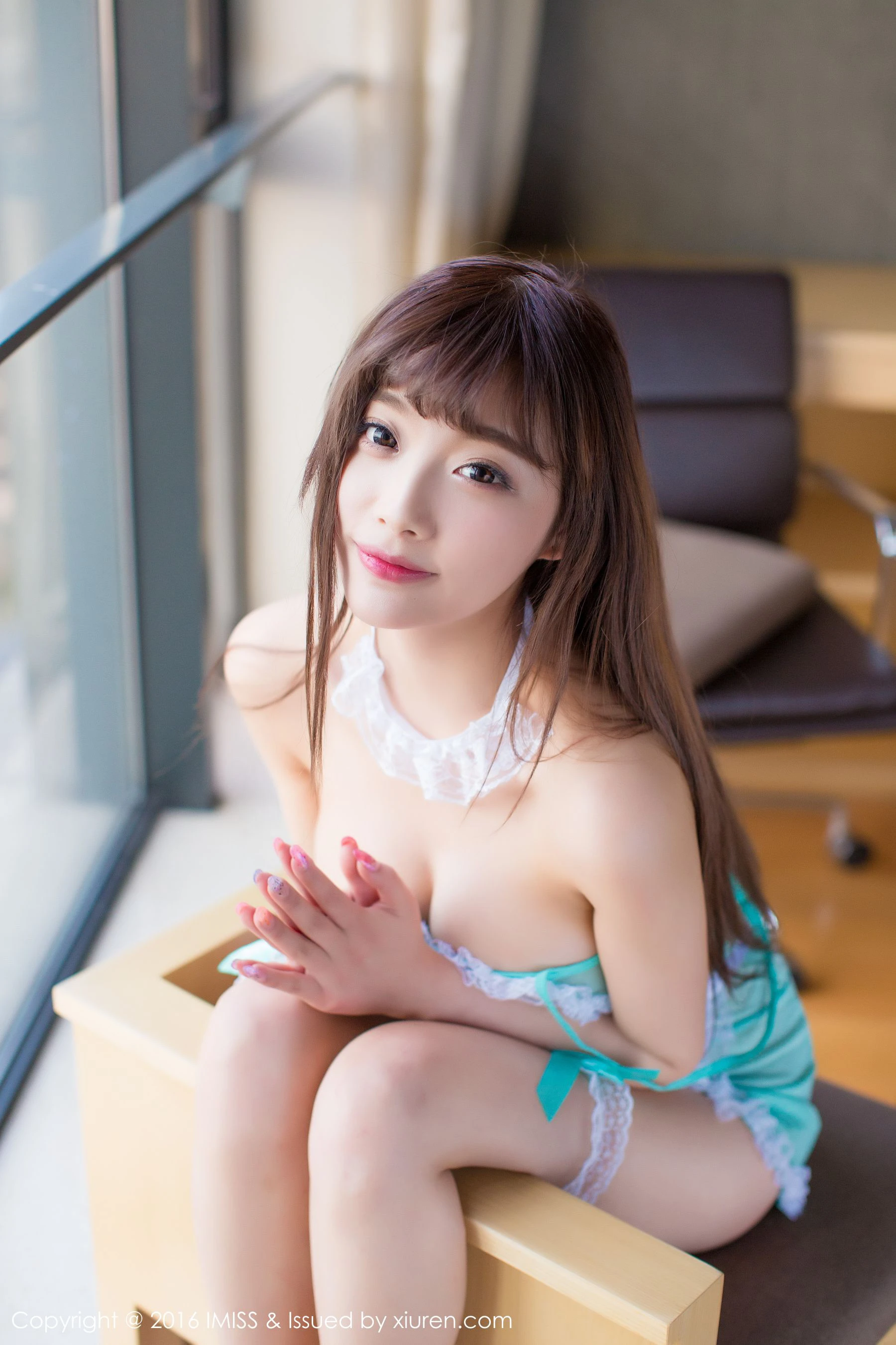 sugar小甜心CC《空姐制服+厨娘服》 爱蜜社IMiss Vol.073第16张