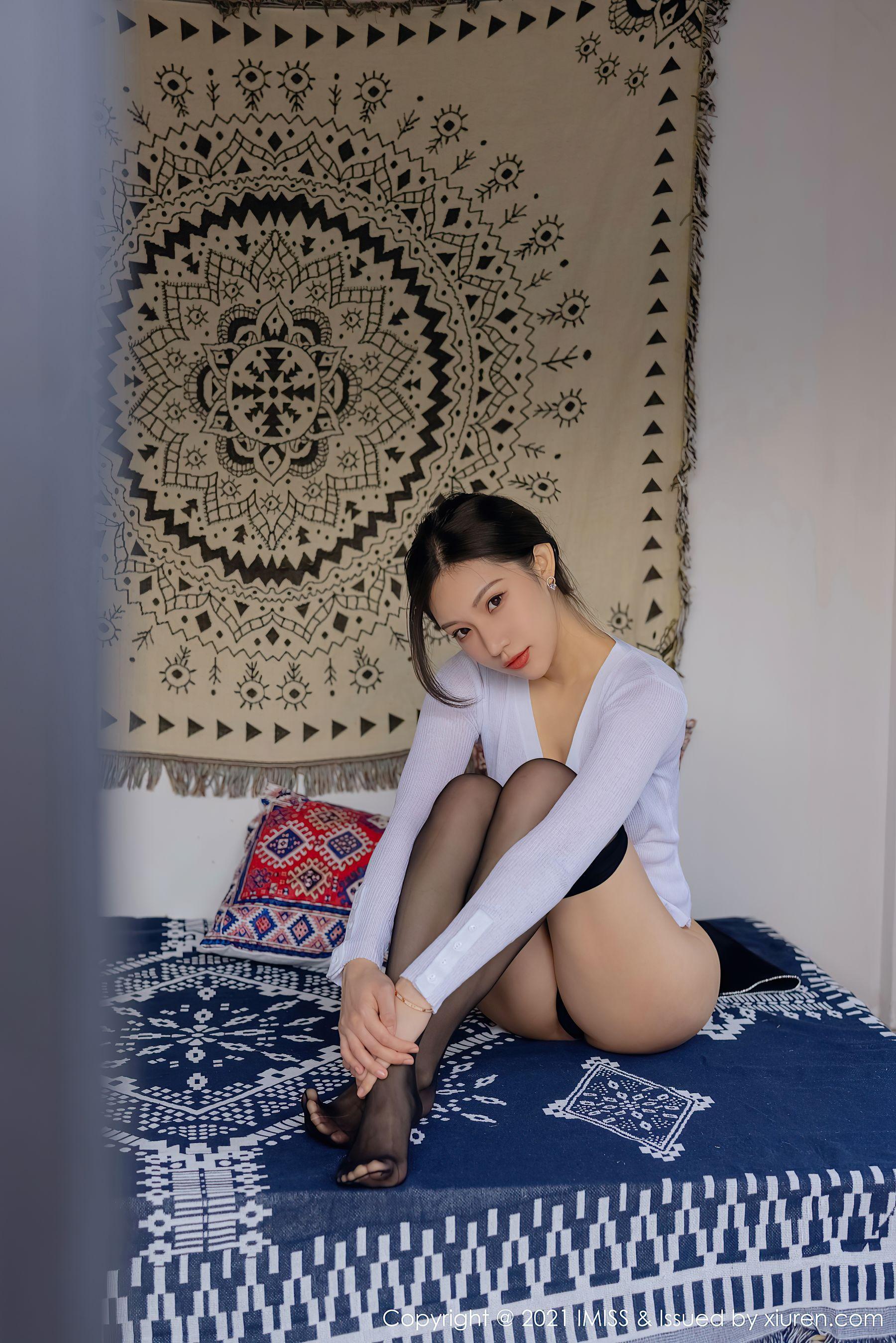 爱蜜社IMiss Vol.562 小狐狸Kathryn第13张