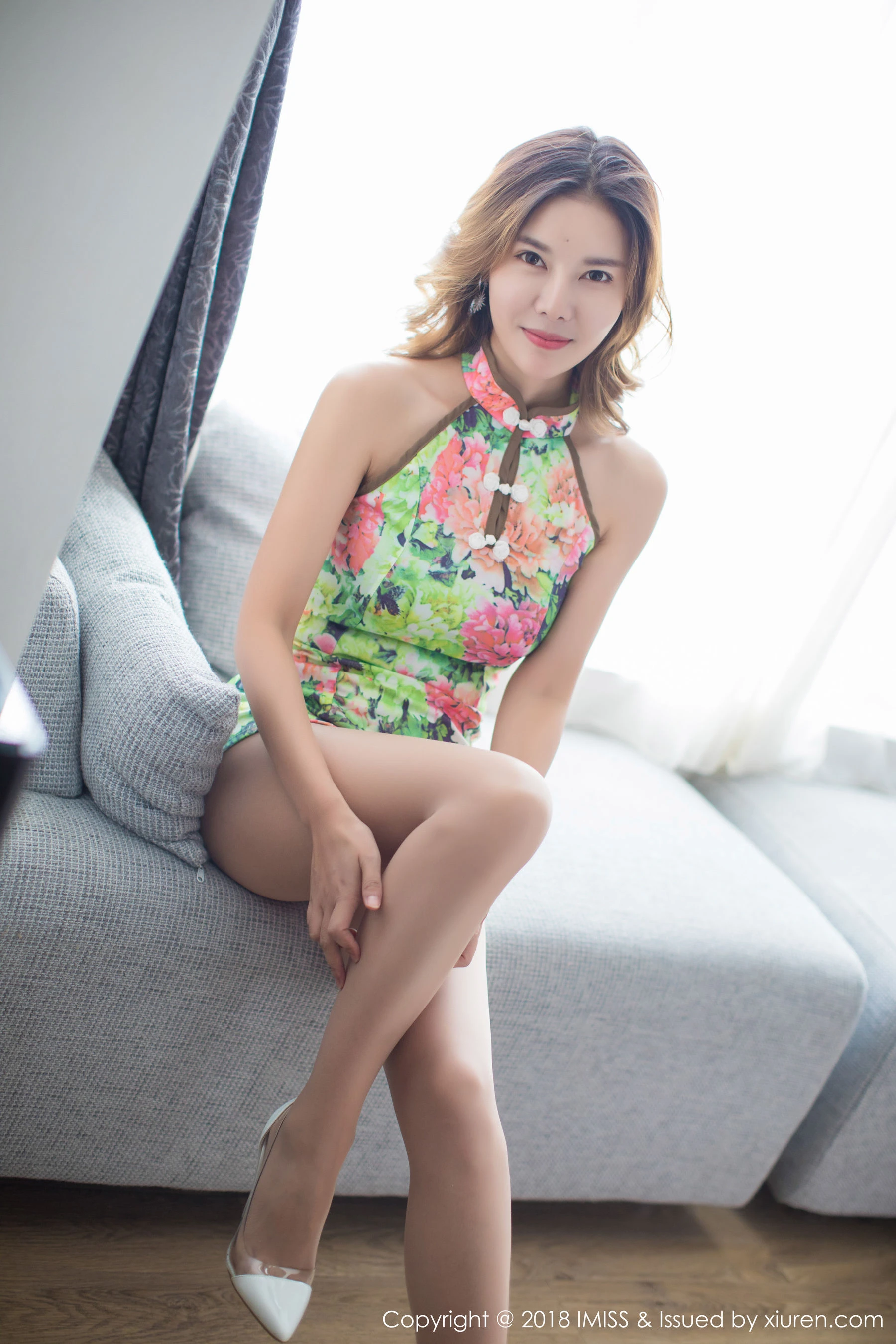 模特@依依Yiyi《足控爱好者福利》 爱蜜社IMiss Vol.222第4张