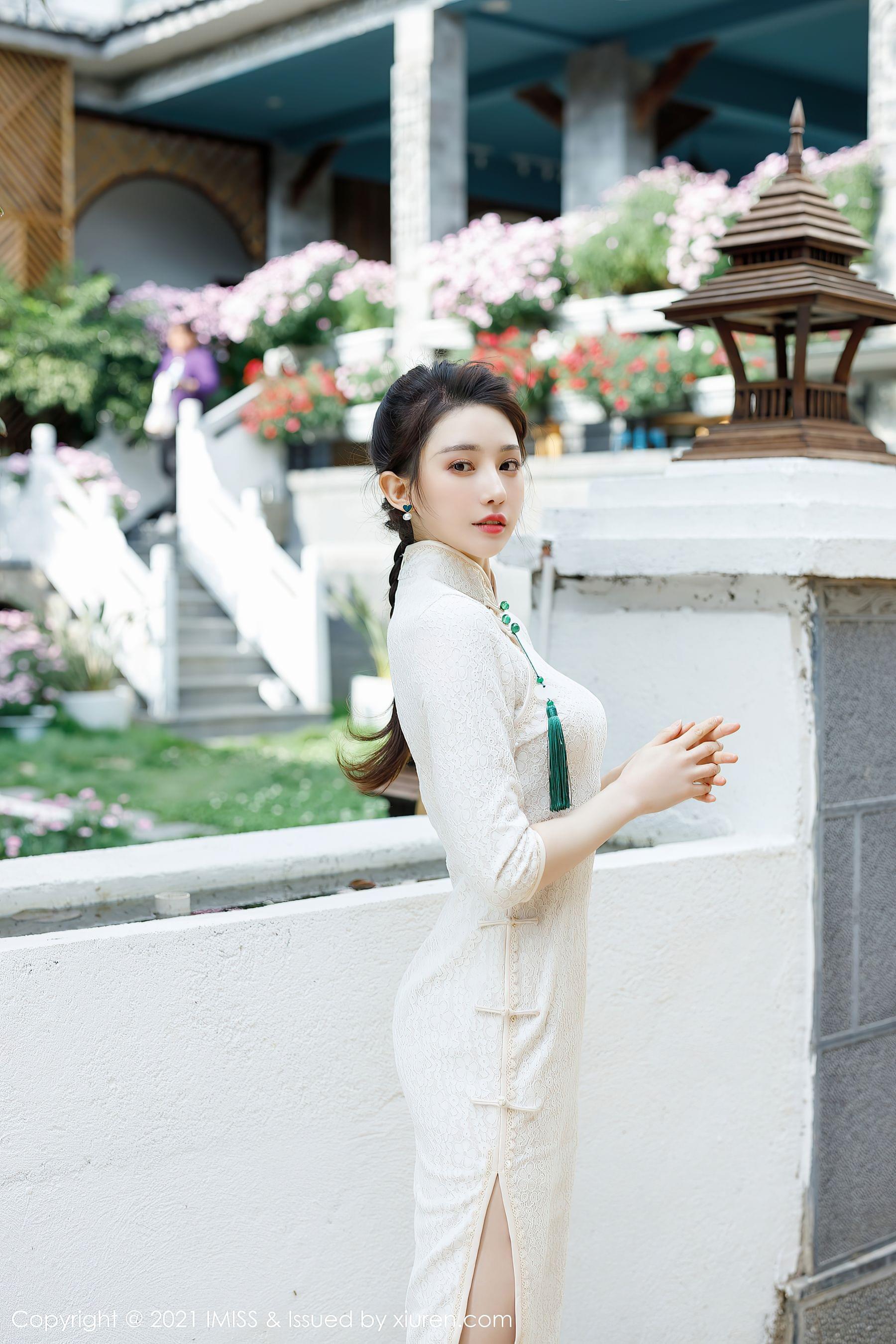 爱蜜社IMiss Vol.586 Lynn刘奕宁第5张