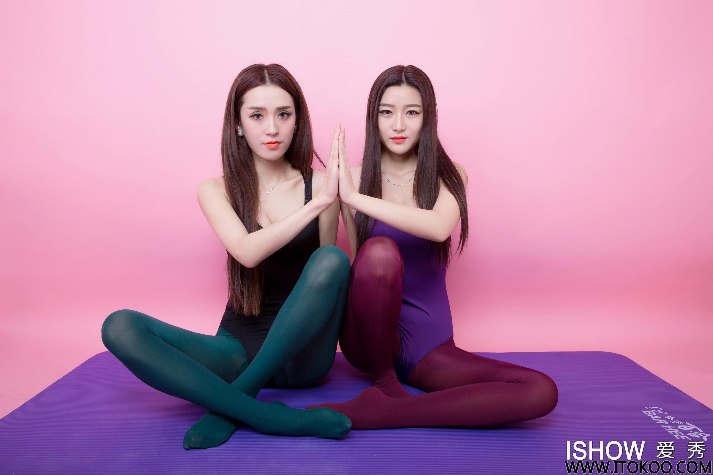 [ISHOW爱秀]吊带连体运动内衣美女Model 小汝Ruby ＆ 小煜CC 连身丝袜美腿性感写真 2016-02-01 No.028第8张