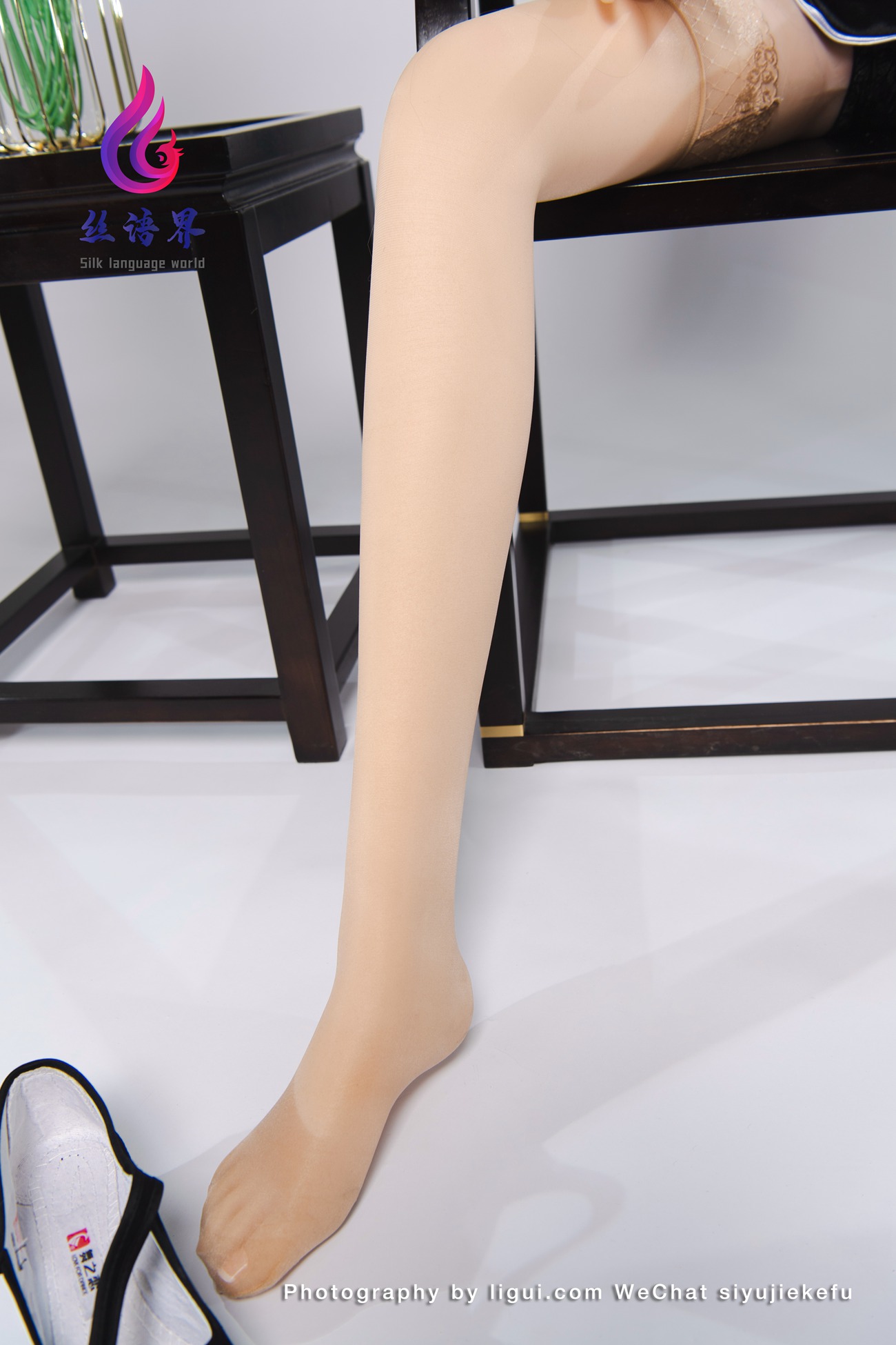 [Ligui丽柜]2022.04.12《缚娃虐恋》瑜薇第1张