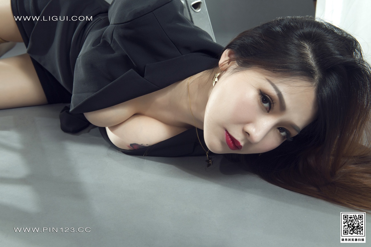 [Ligui丽柜]2022.06.09《紧缚职女》文静第3张