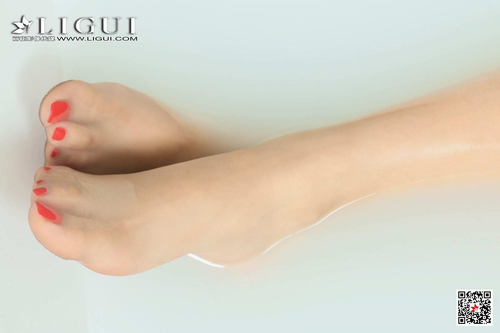 Ligui丽柜 2020.05.27《香浴名莲》潘潘第8张