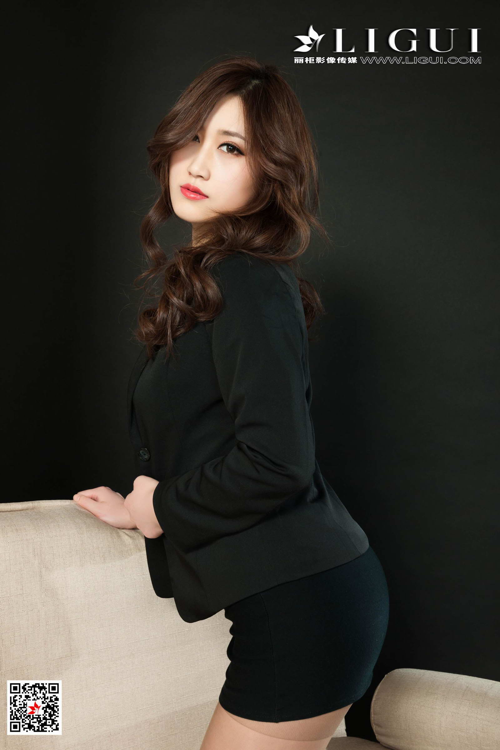 Ligui丽柜 2020.09.14《加班有惊喜》桔子第4张