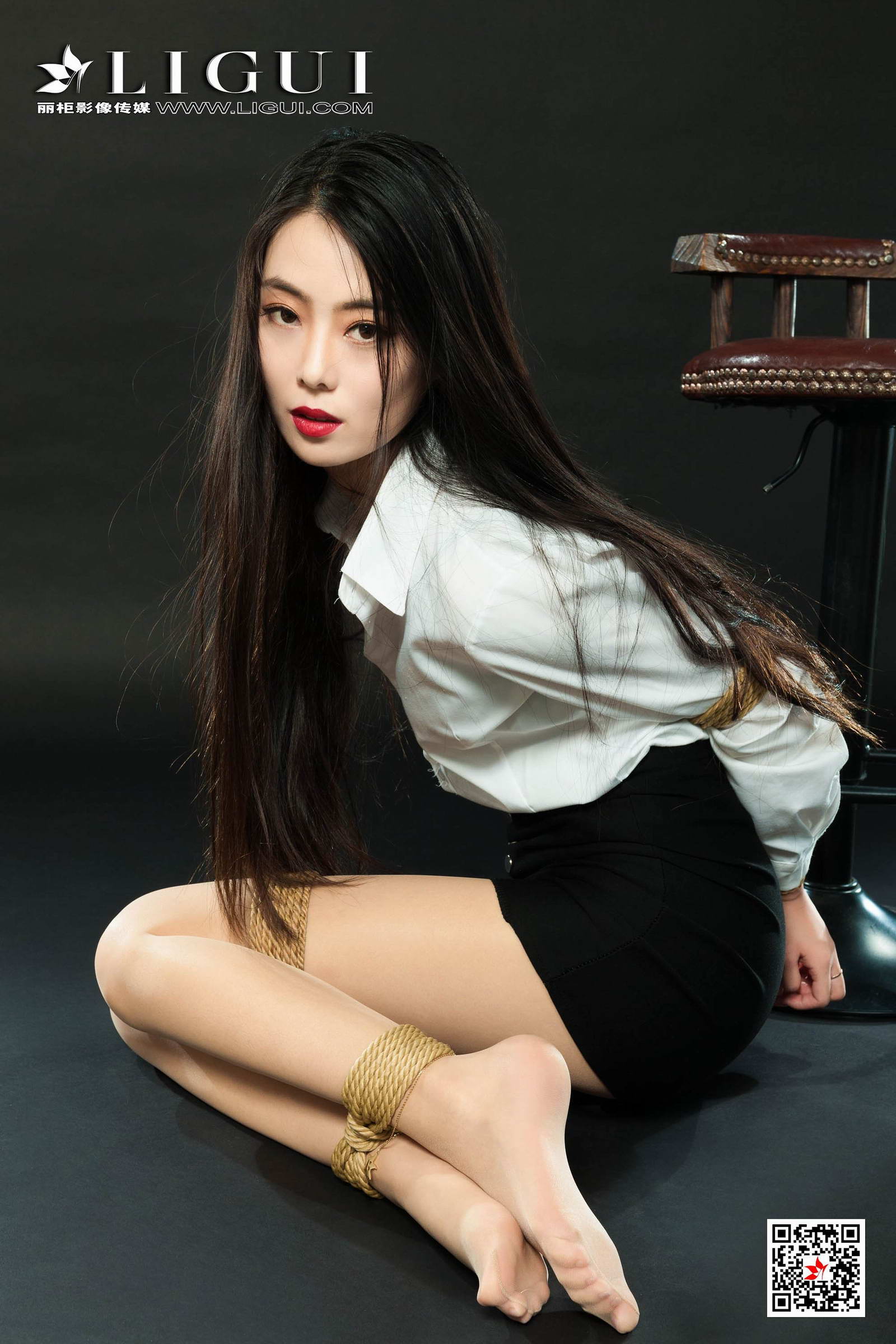 Ligui丽柜 2020.10.02《紧缚新莲》白雪第19张