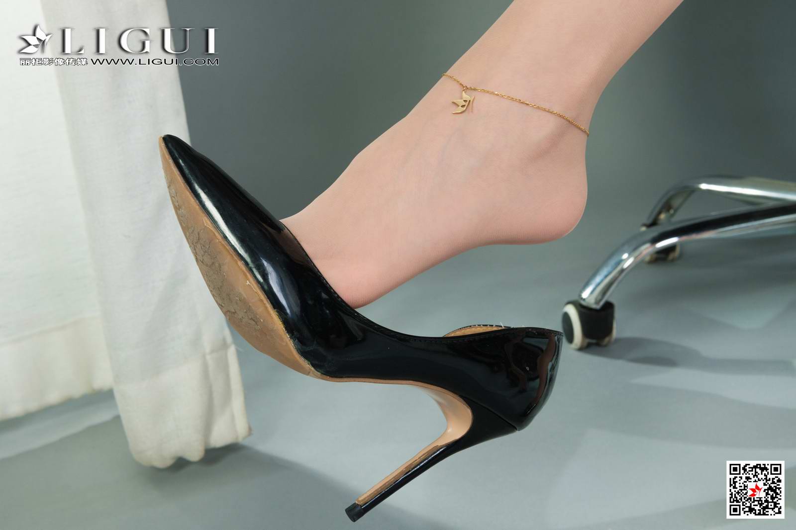 Ligui丽柜 2021.08.06 网络丽人 Model 凉儿&心心第26张